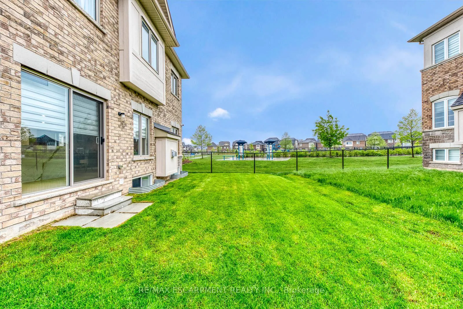 Photo 46 of 3937 Leonardo Street, Burlington, Alton — HOMEH