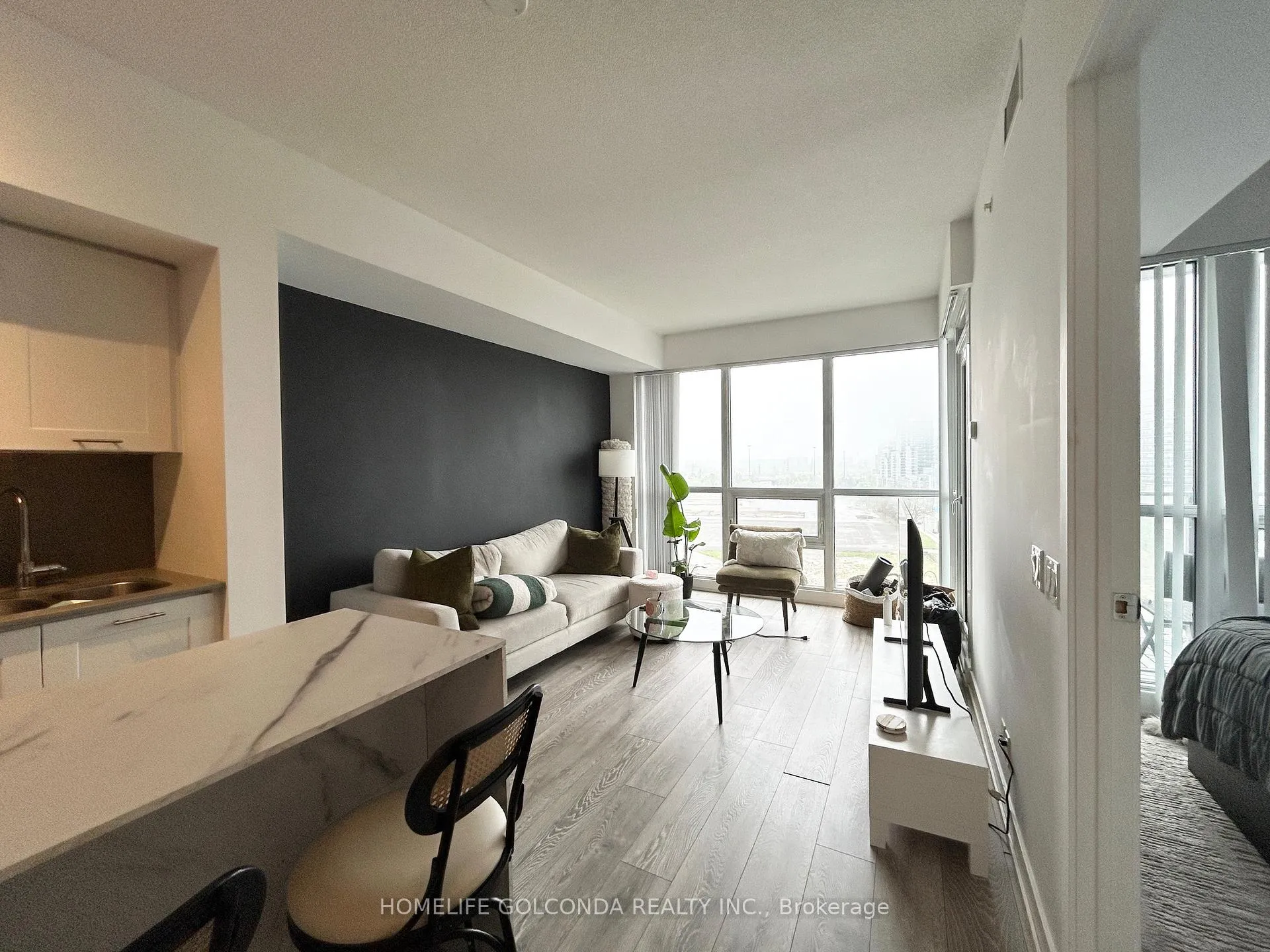 Front of Unit 1208, 2200 Lakeshore Boulevard W