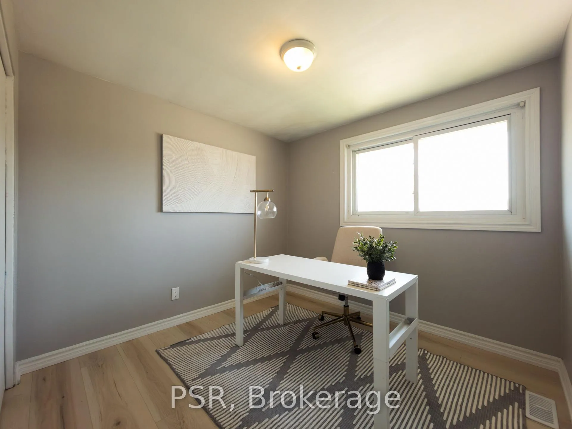 Photo 14 of 11 Elmsdale Drive, Kitchener, Meinzinger — HOMEH