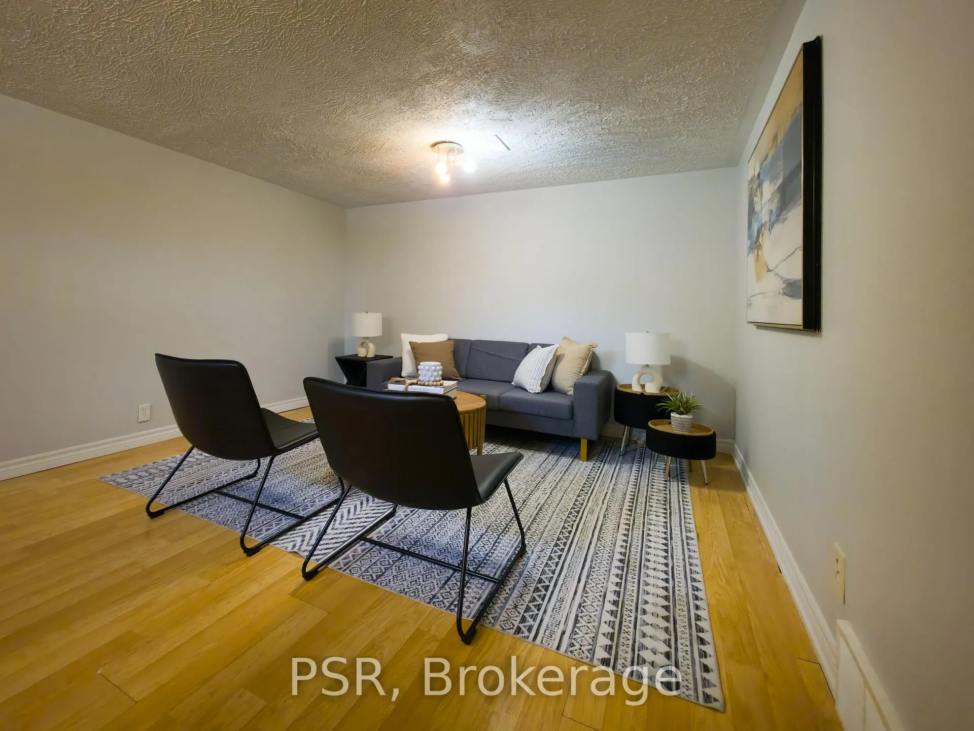 Photo 18 of 11 Elmsdale Drive, Kitchener, Meinzinger — HOMEH