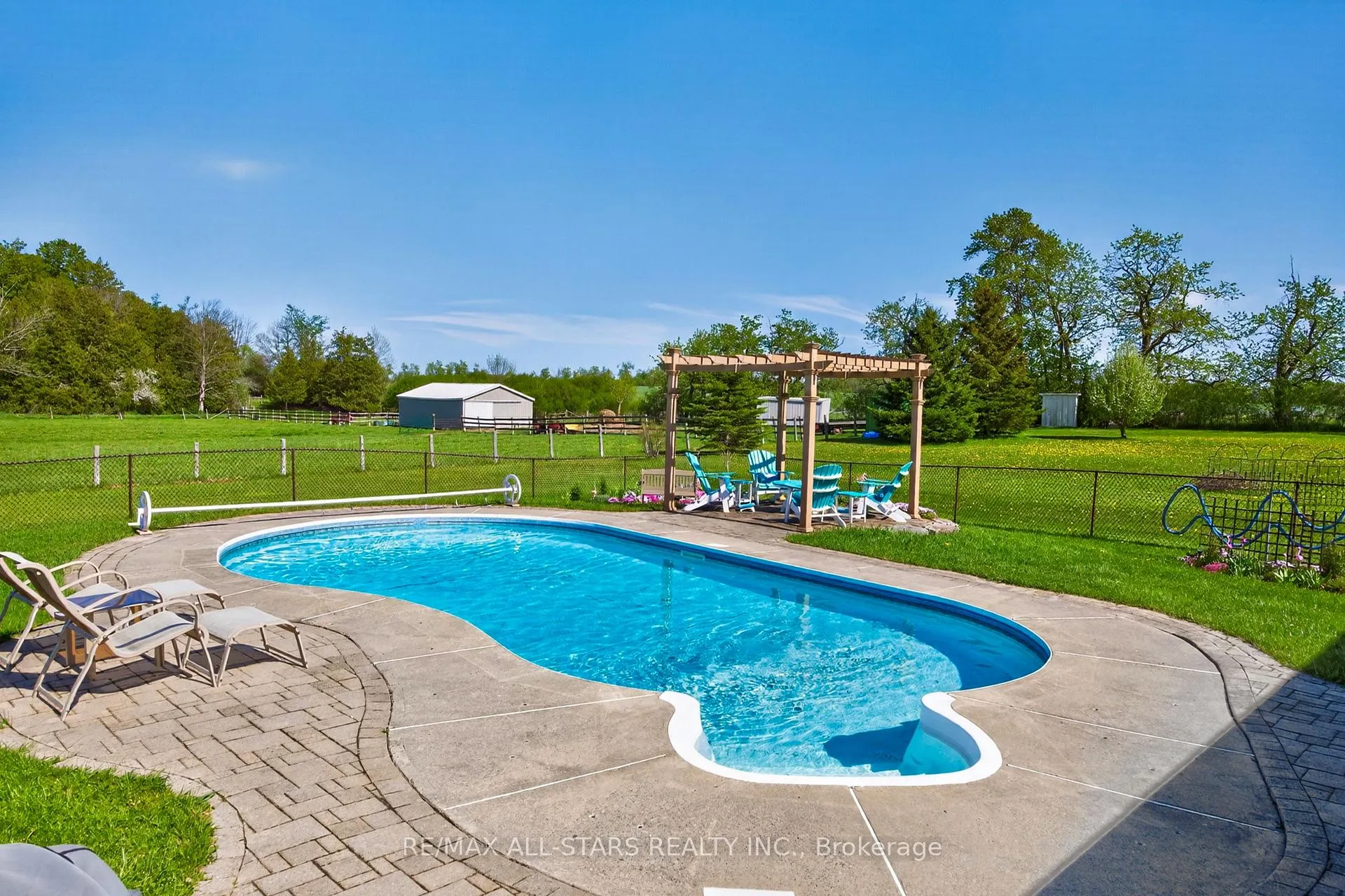 Photo 32 of 352 County RD 46, Kawartha Lakes, Oakwood — HOMEH