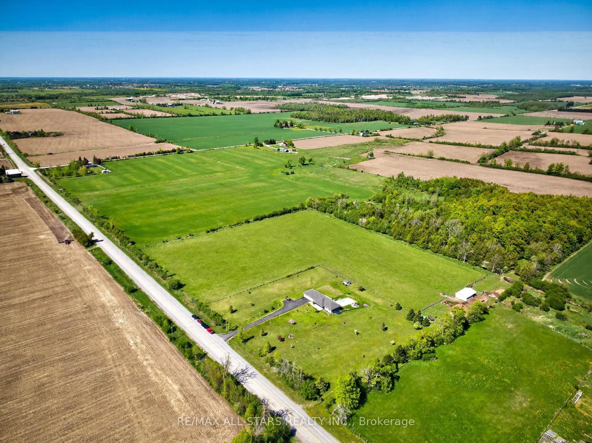 Photo 39 of 352 County RD 46, Kawartha Lakes, Oakwood — HOMEH