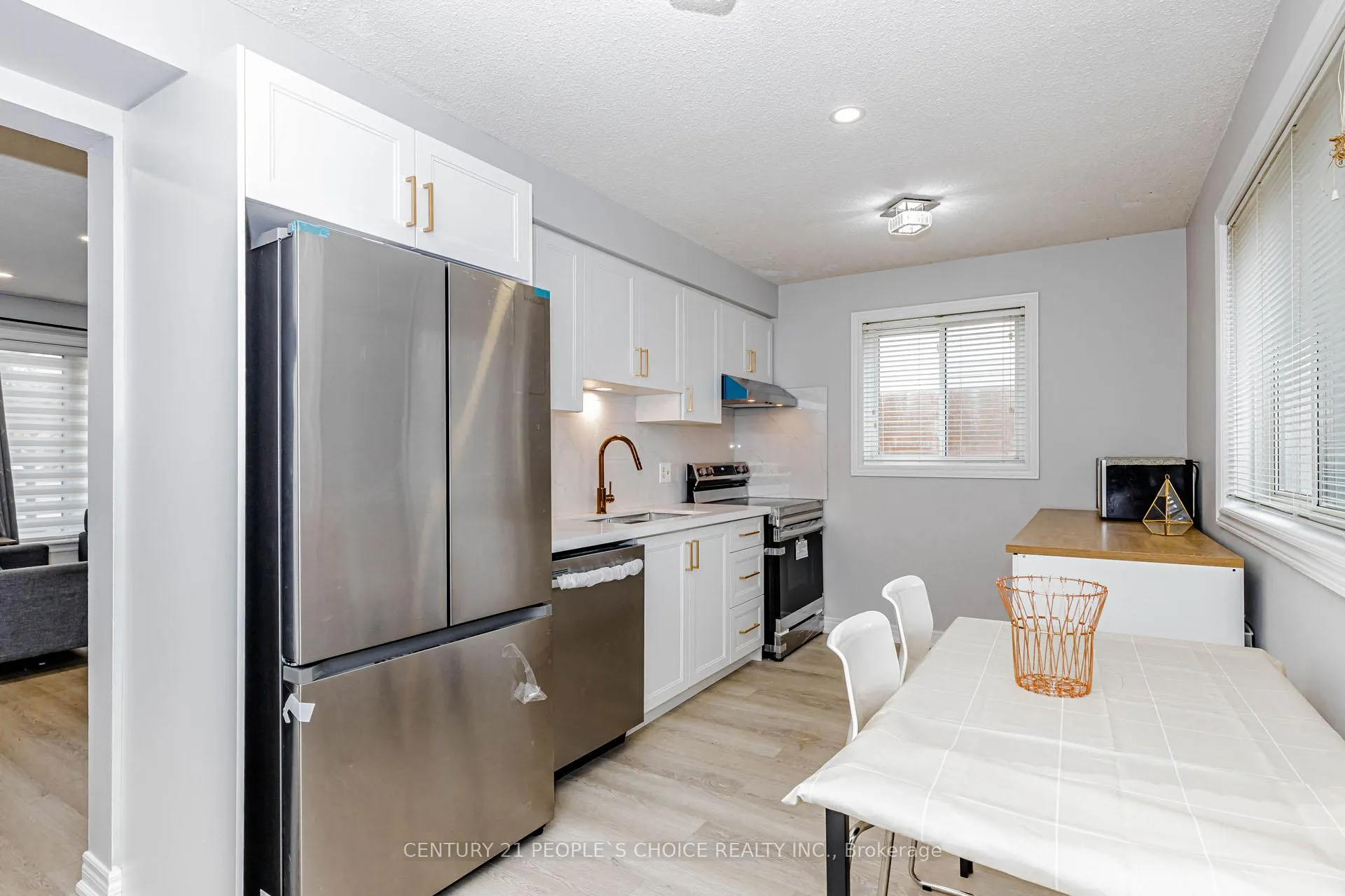 Photo 13 of 570B Glen Forrest Boulevard, Waterloo — HOMEH