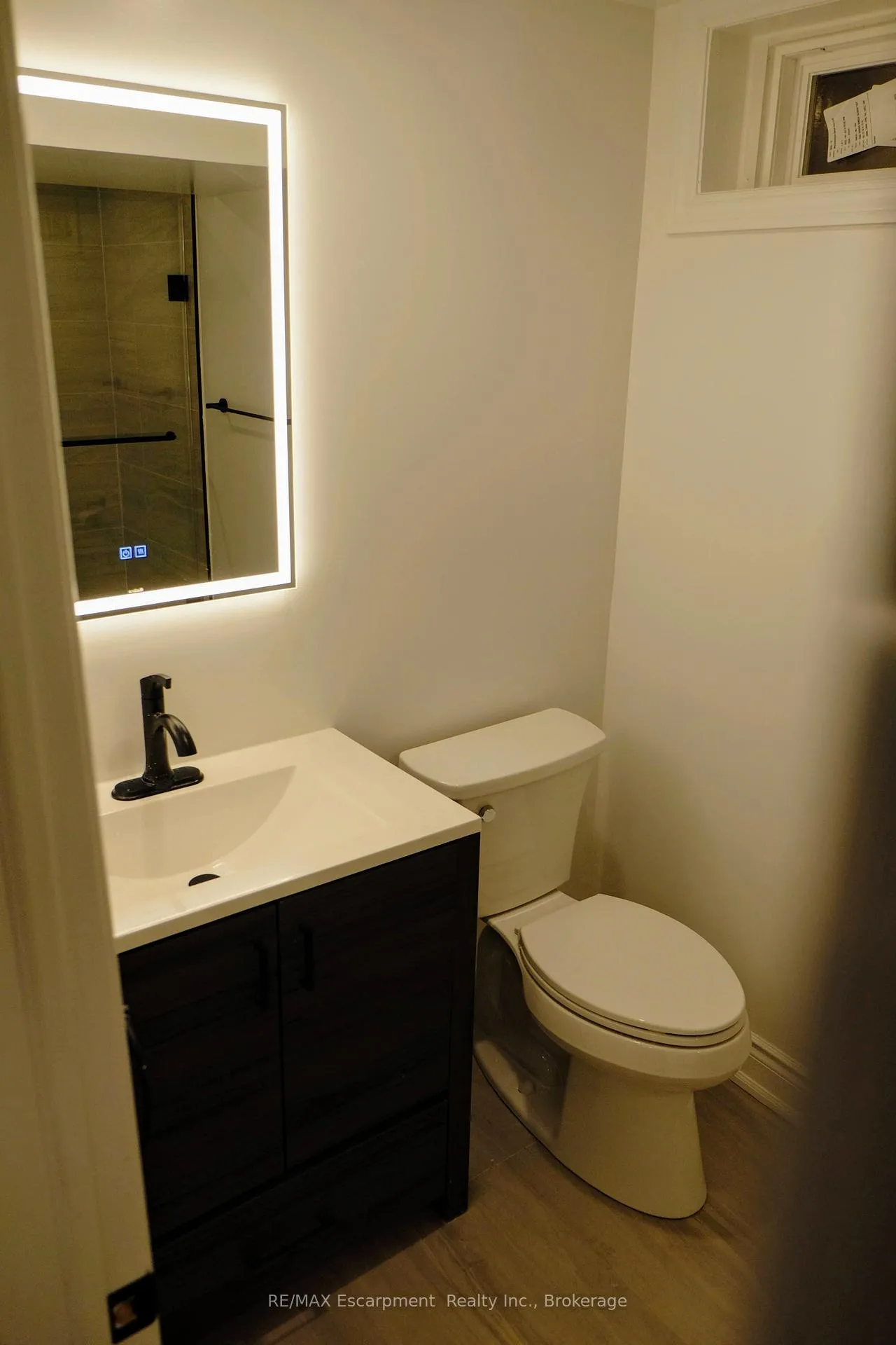 Photo 6 of Unit Lower, 118 Sackville Street, Toronto, Regent Park — HOMEH