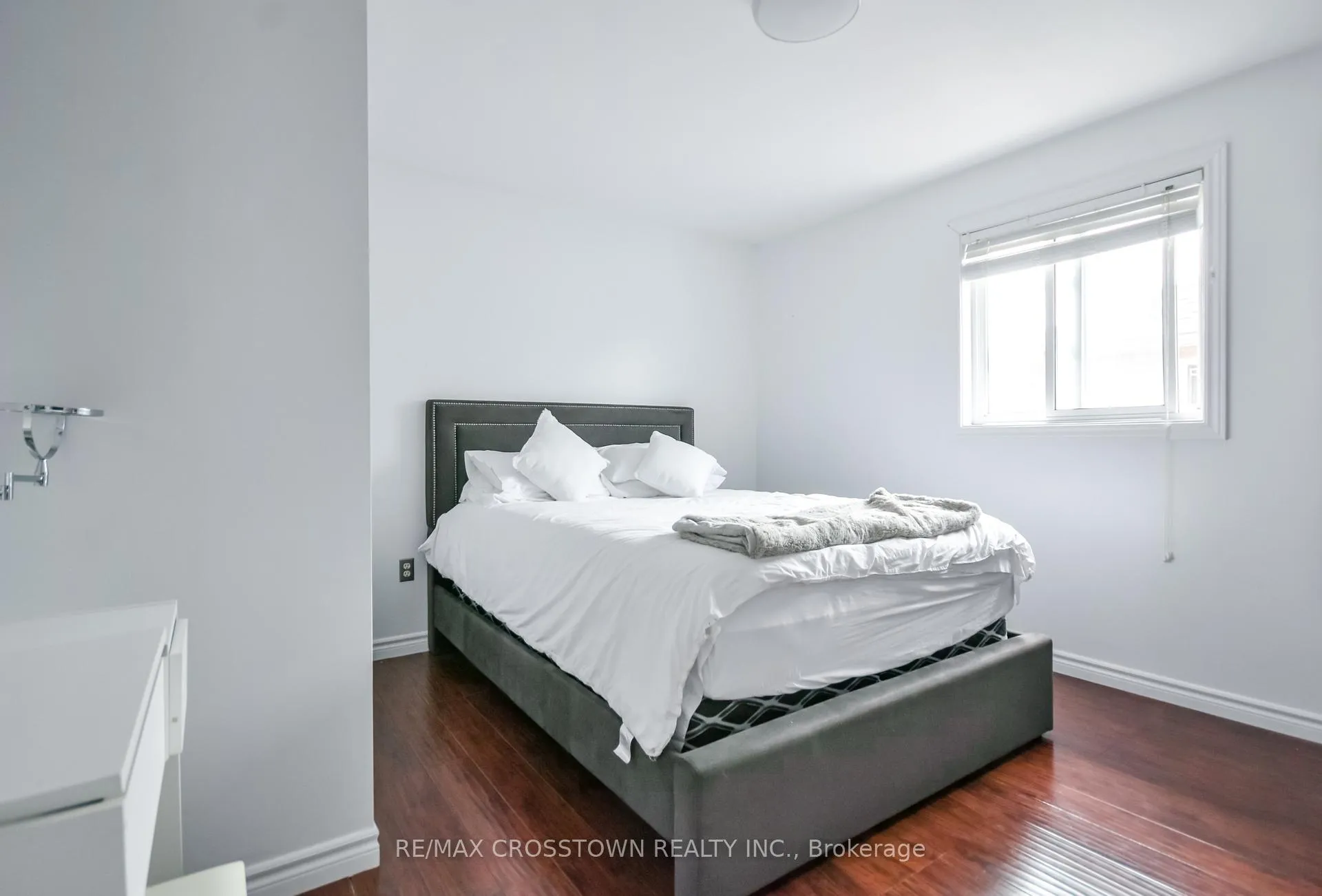 Photo 24 of 116 Esther Drive, Barrie, Painswick South — HOMEH