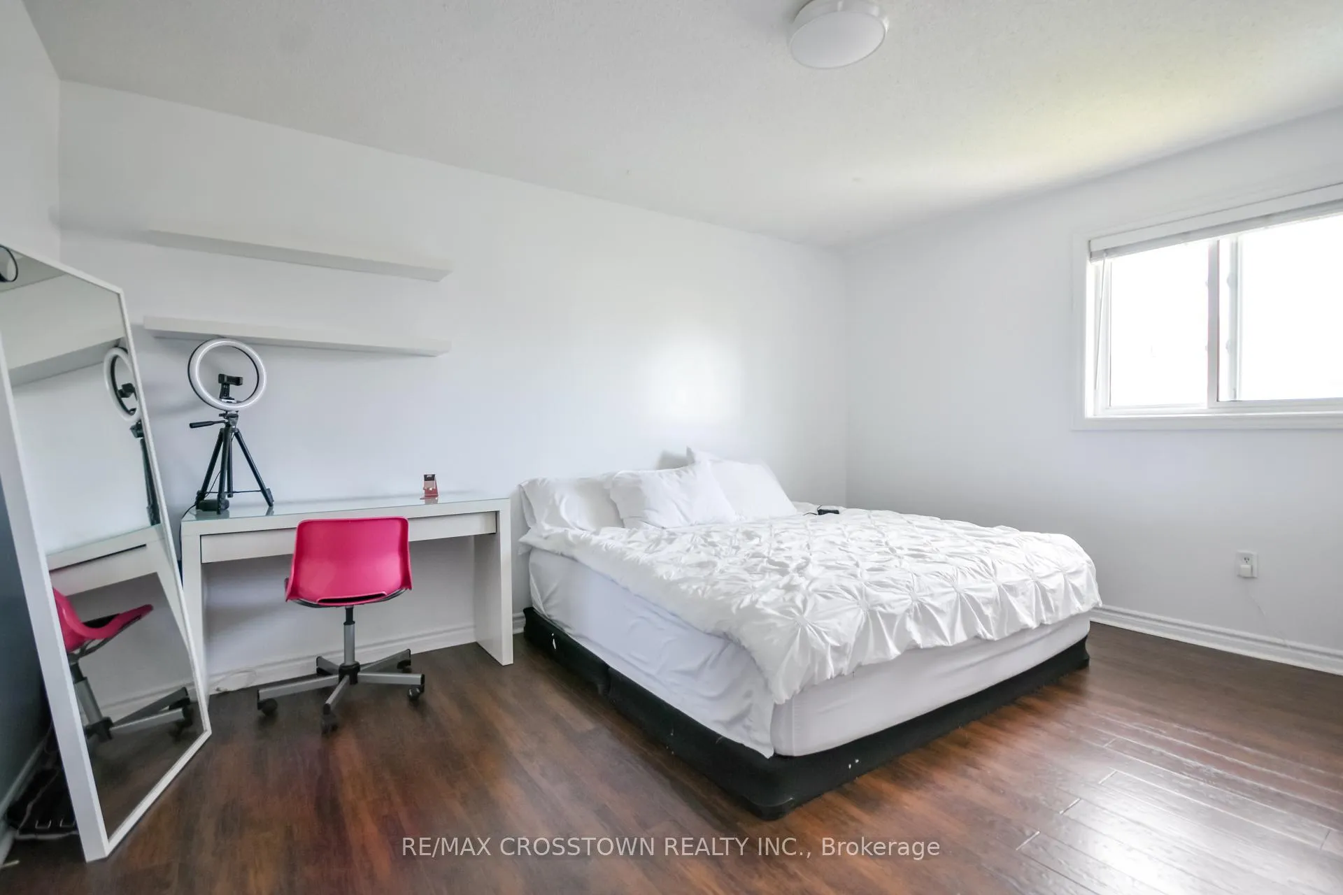 Photo 25 of 116 Esther Drive, Barrie, Painswick South — HOMEH