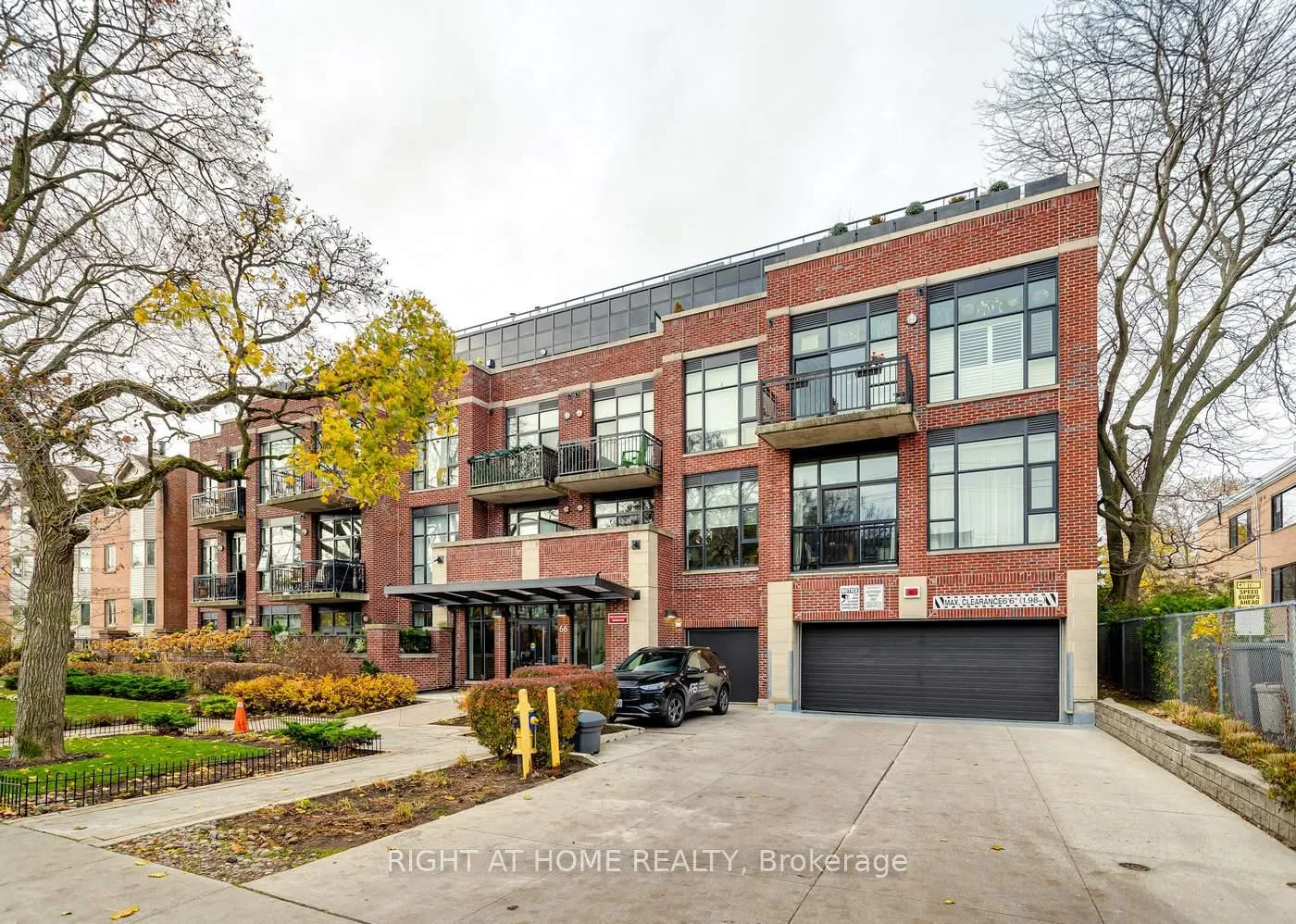 Photo 1 of Unit 409, 66 Kippendavie Avenue, Toronto, The Beaches — HOMEH