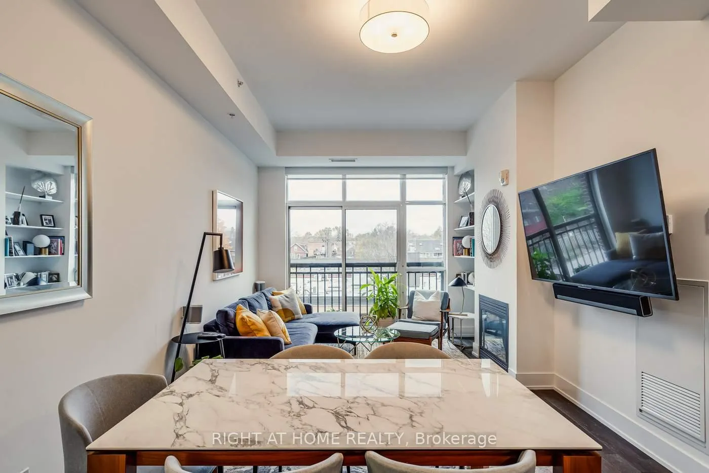 Photo 9 of Unit 409, 66 Kippendavie Avenue, Toronto, The Beaches — HOMEH