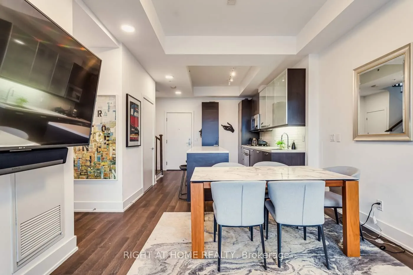 Photo 17 of Unit 409, 66 Kippendavie Avenue, Toronto, The Beaches — HOMEH