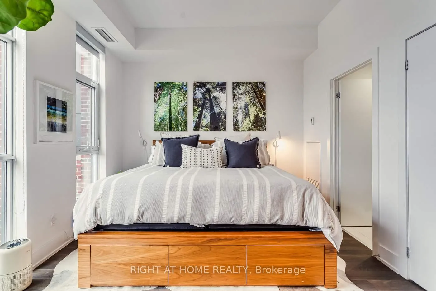 Photo 19 of Unit 409, 66 Kippendavie Avenue, Toronto, The Beaches — HOMEH