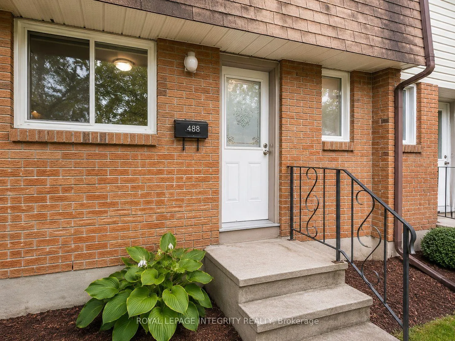 Photo 2 of Unit B, 46 Forester Crescent, Ottawa, Westcliffe Estates — HOMEH