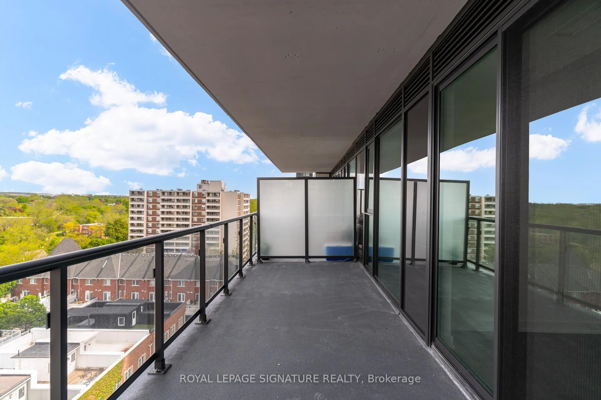 Photo 23 of Unit 811, 2075 Lakeshore Road, Burlington, Brant — HOMEH