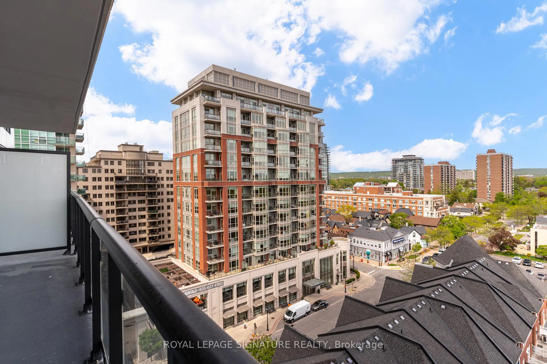 Photo 25 of Unit 811, 2075 Lakeshore Road, Burlington, Brant — HOMEH