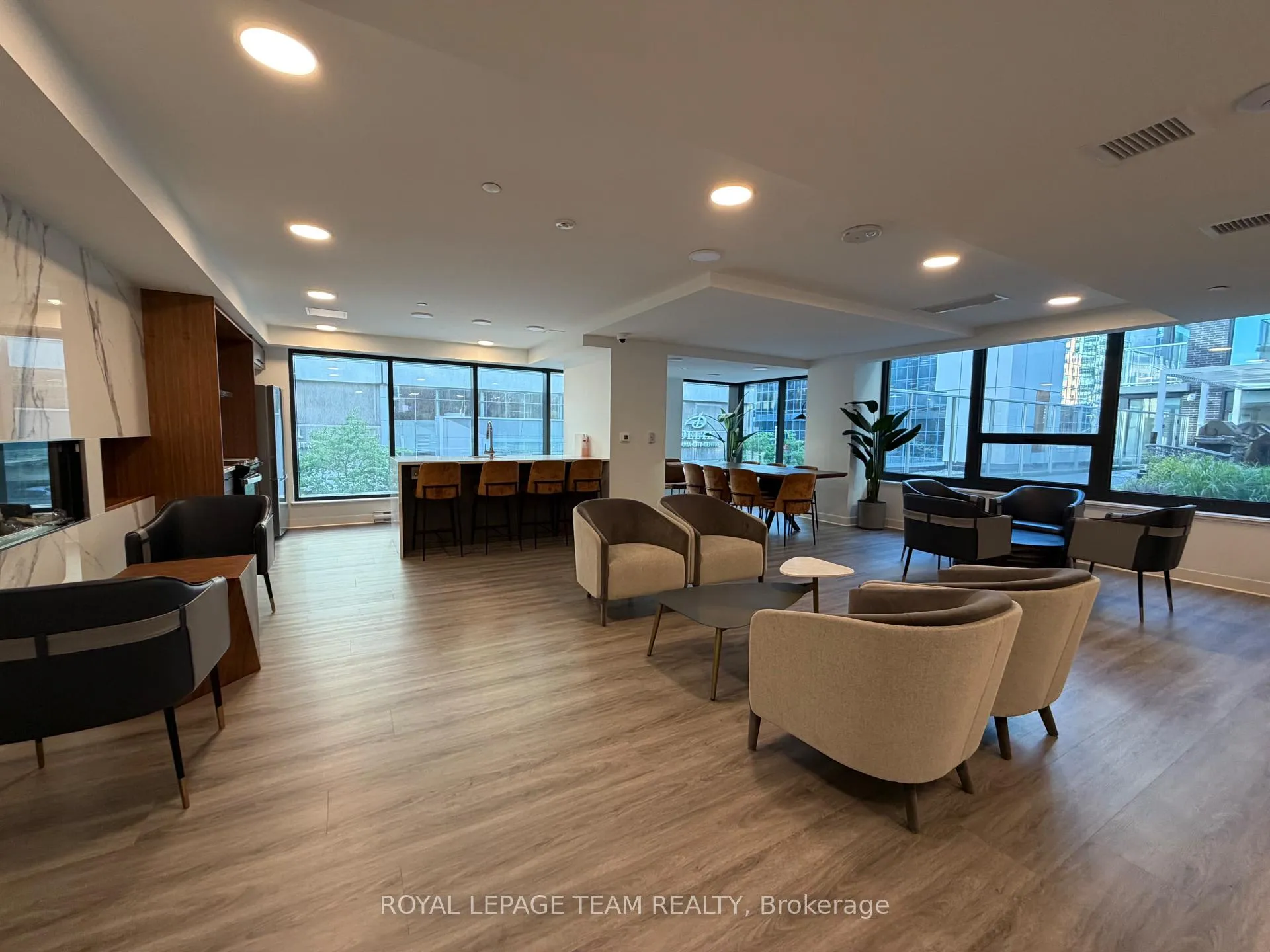 Photo 31 of Unit 2402, 340 Queen Street, Ottawa, Ottawa Centre — HOMEH