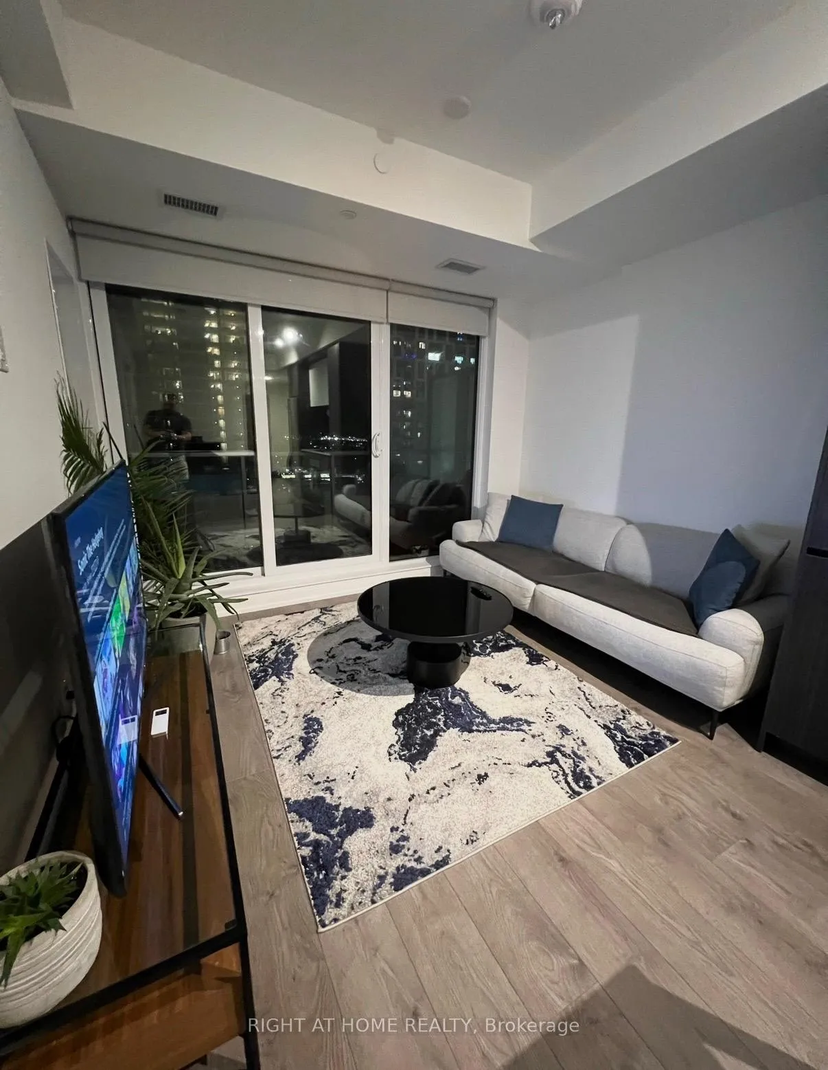Photo 1 of Unit 1701, 225 Sumach Street, Toronto, Regent Park — HOMEH