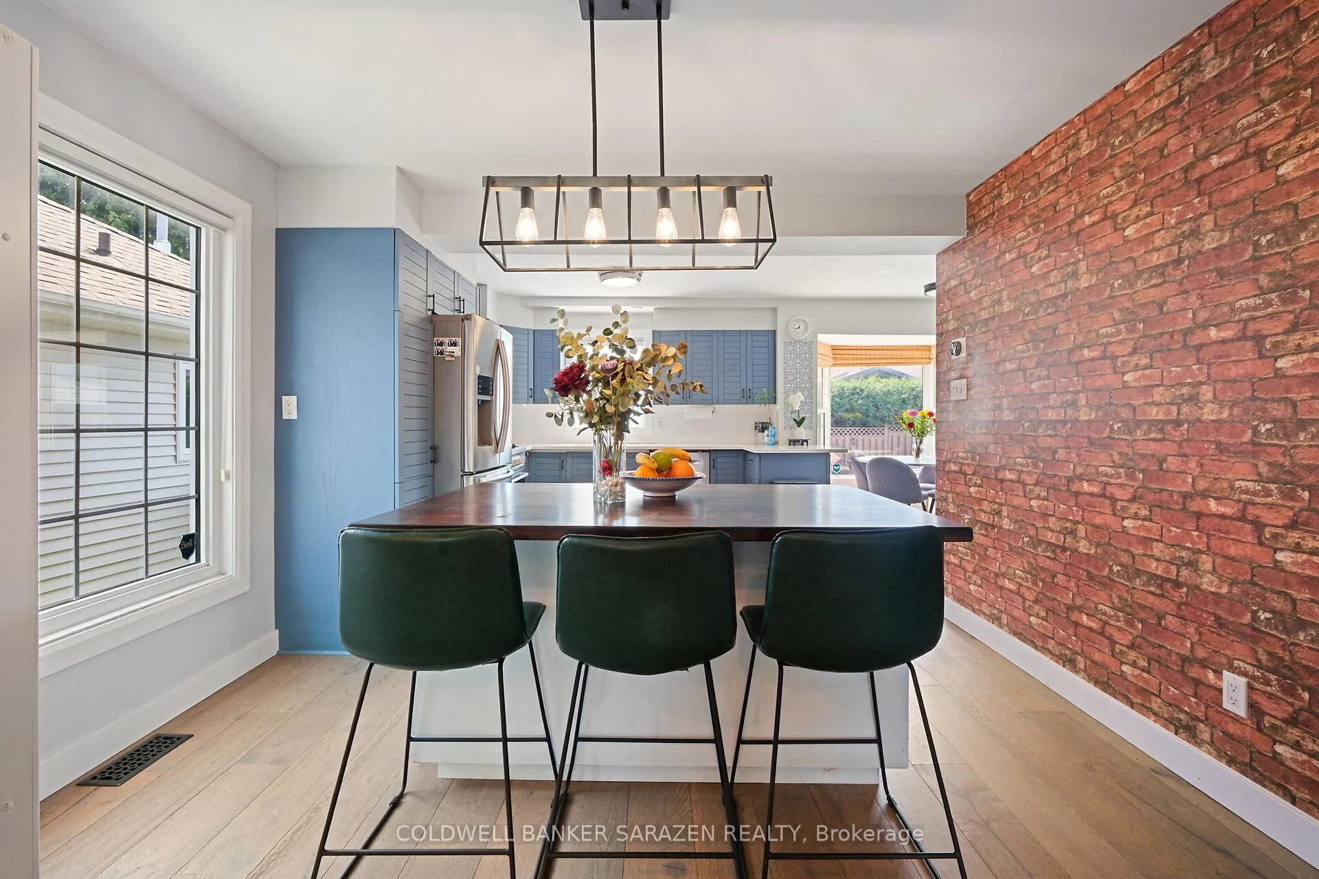 Photo 9 of 1709 Caminiti Crescent, Ottawa, Fallingbrook/Pineridge — HOMEH