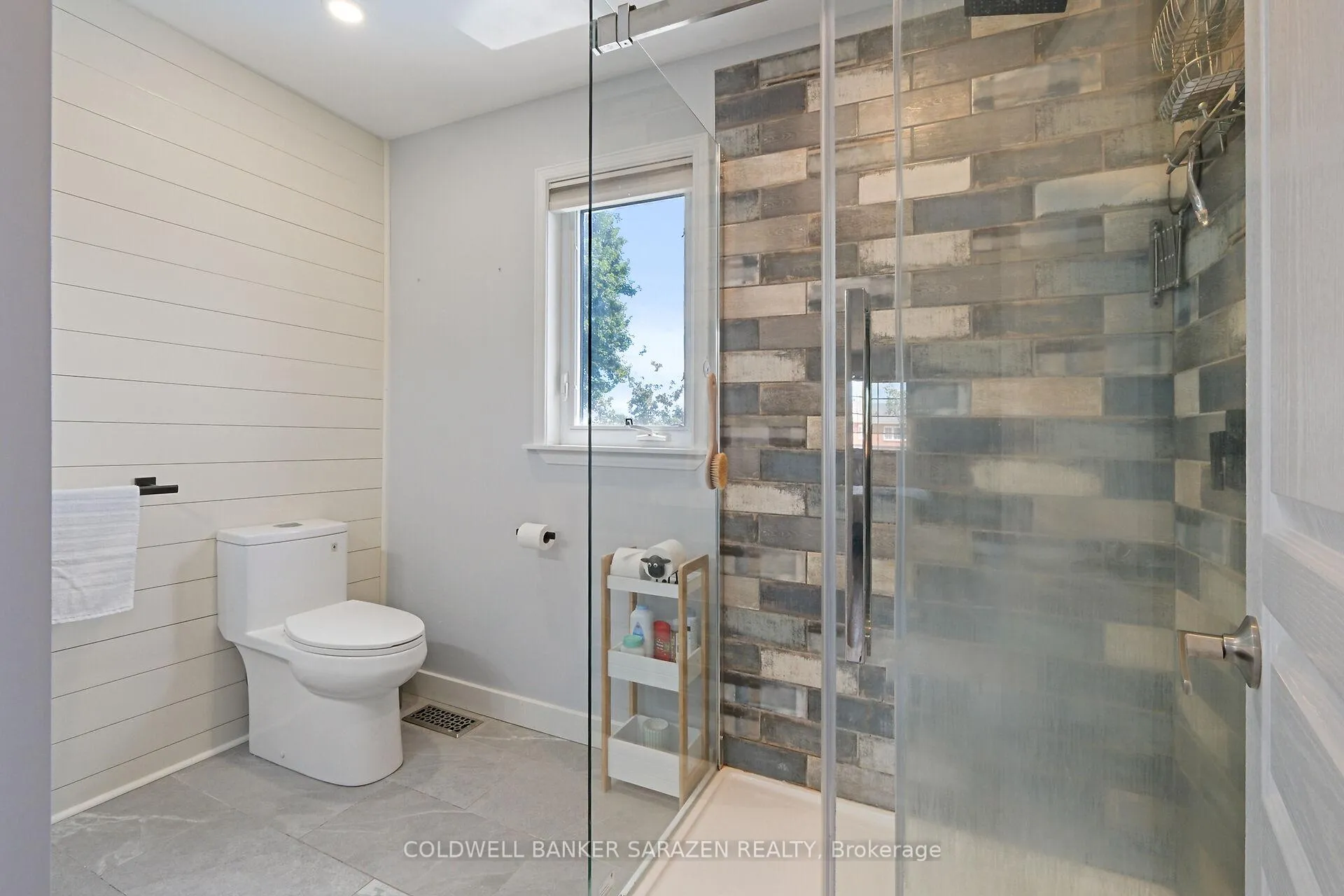 Photo 35 of 1709 Caminiti Crescent, Ottawa, Fallingbrook/Pineridge — HOMEH