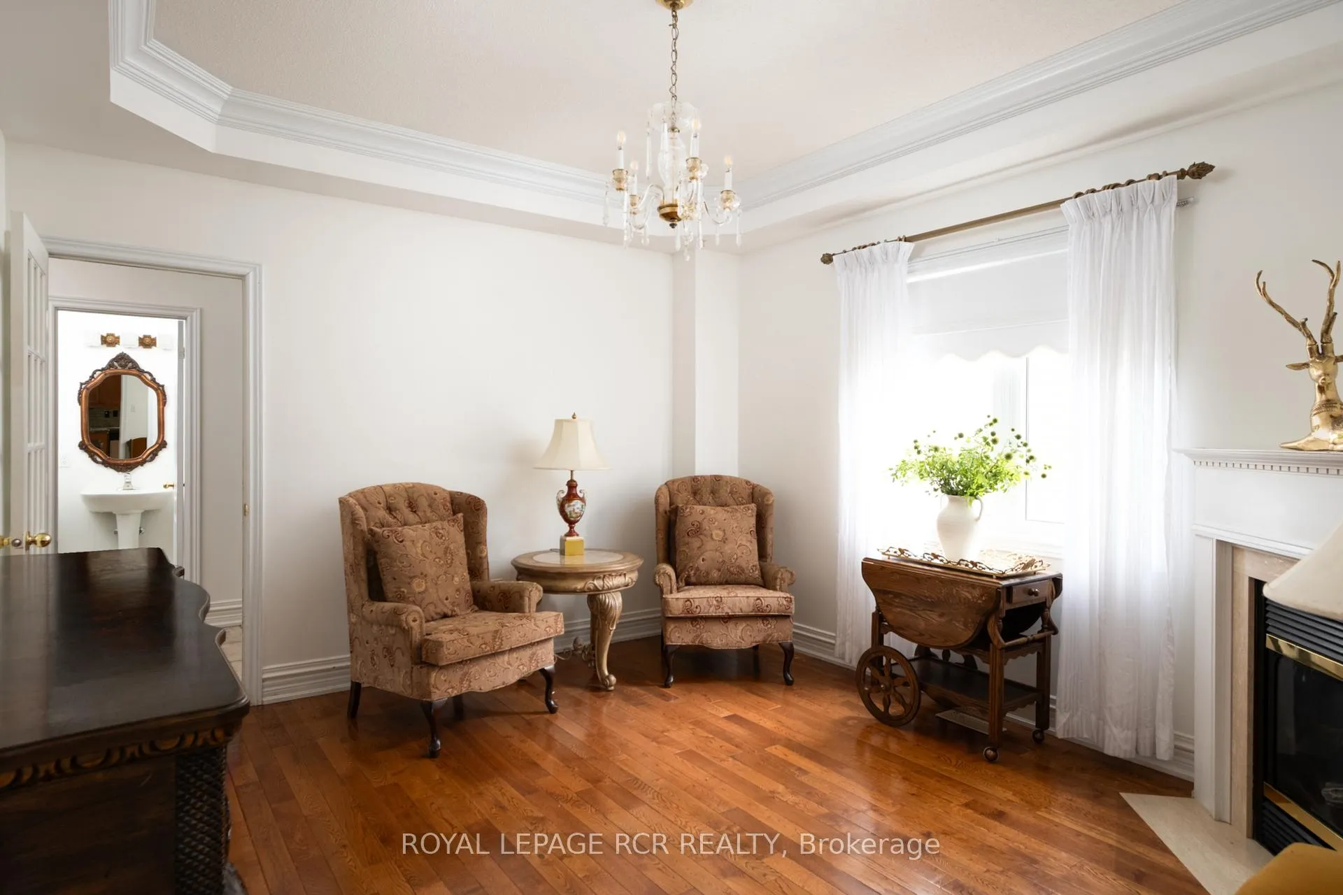 Photo 15 of 32 Dokkum Crescent, Brampton, Snelgrove — HOMEH