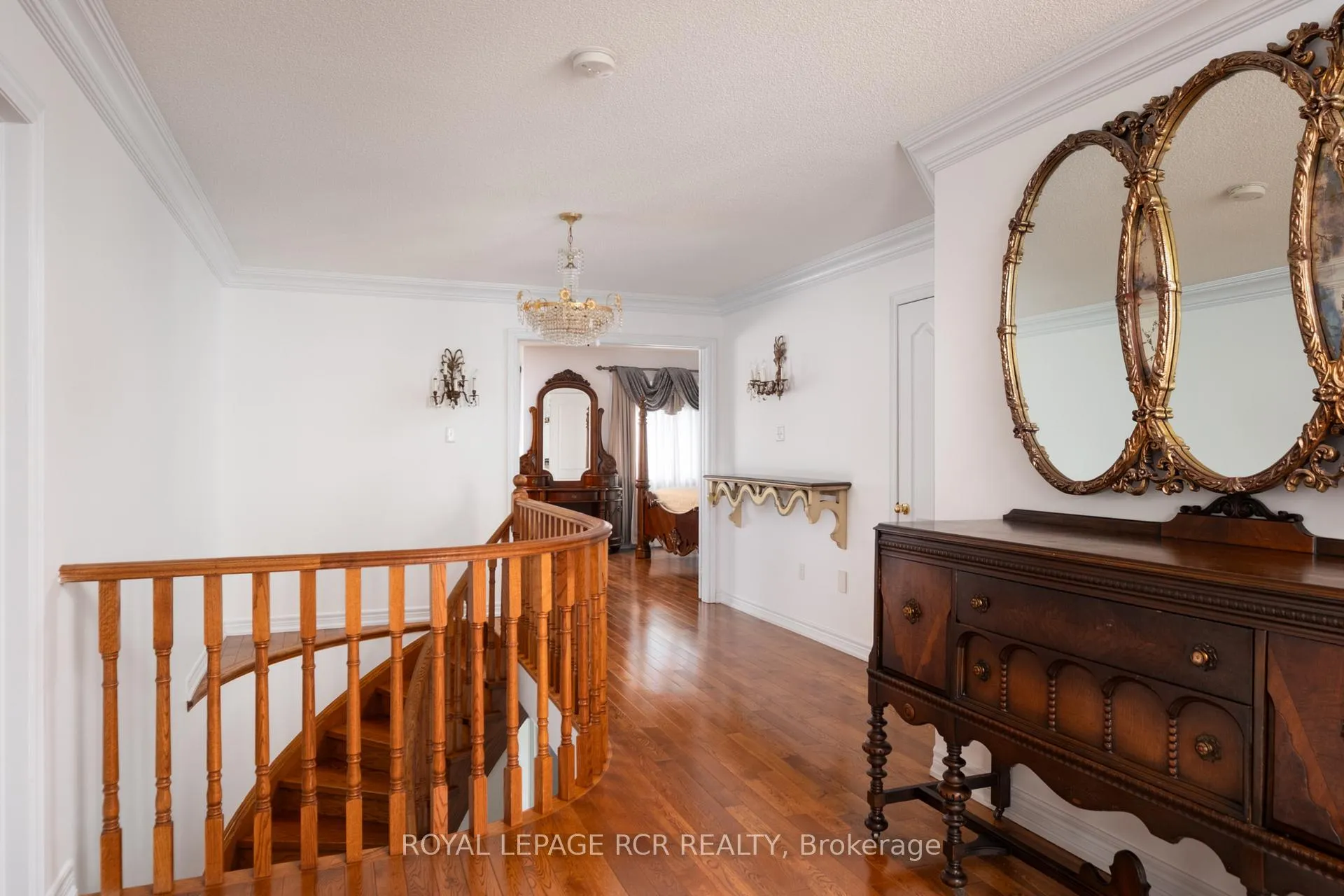 Photo 20 of 32 Dokkum Crescent, Brampton, Snelgrove — HOMEH