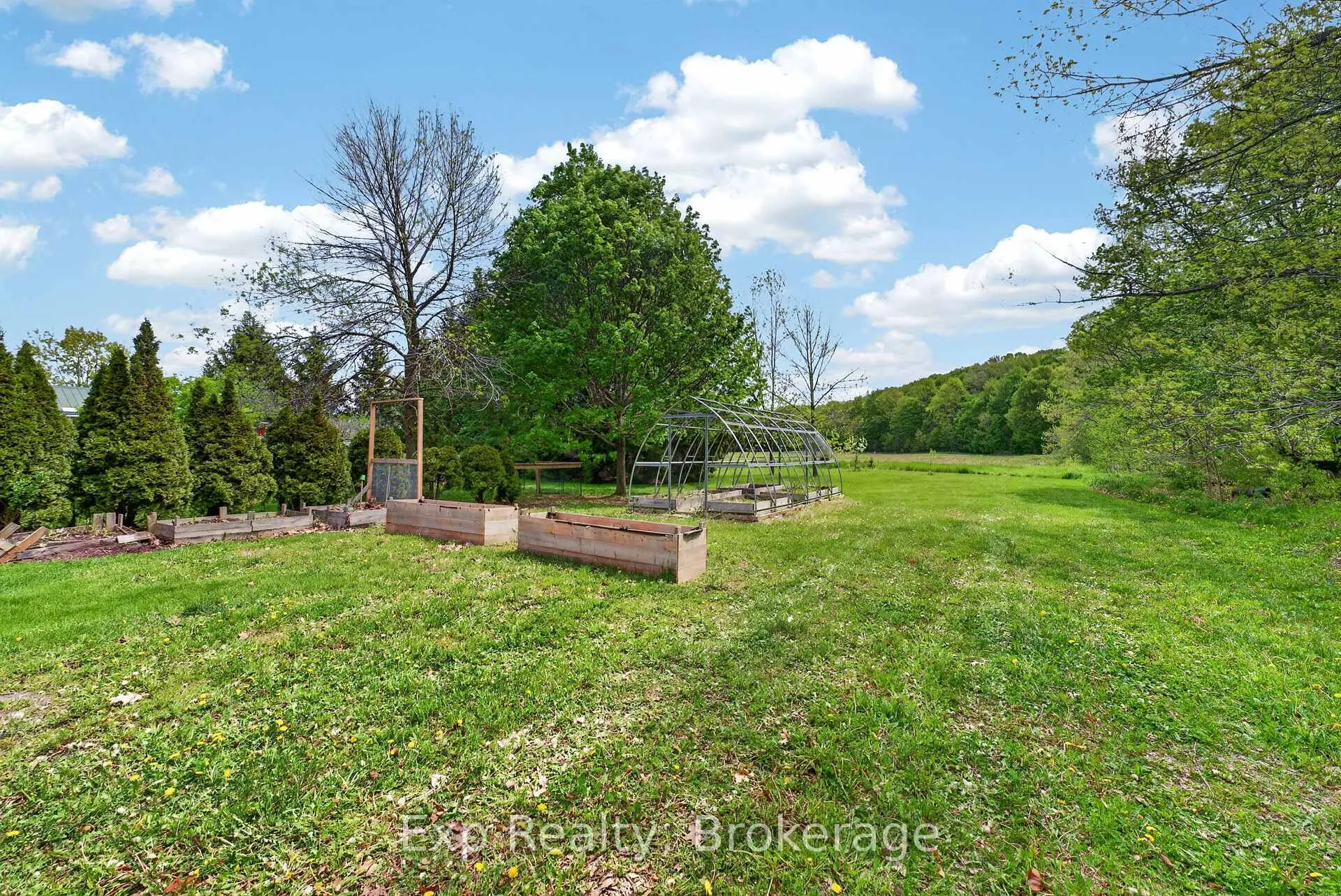 Photo 29 of 1207 Shannon Road, Prince Edward County, Hallowell Ward — HOMEH