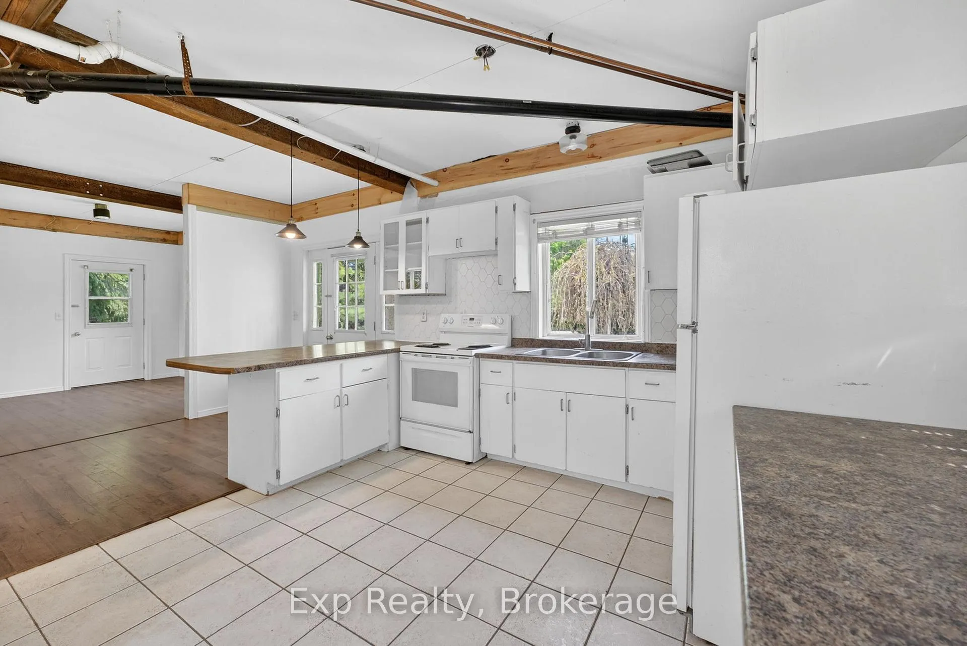Photo 34 of 1207 Shannon Road, Prince Edward County, Hallowell Ward — HOMEH