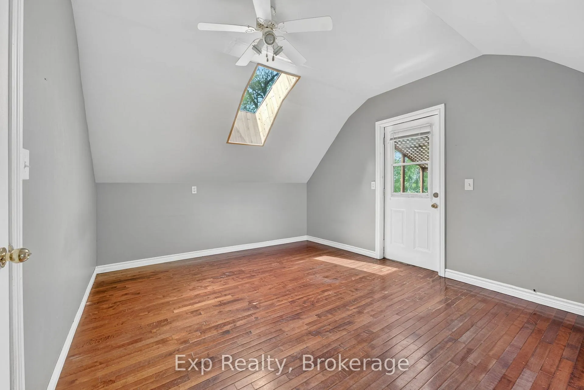 Photo 36 of 1207 Shannon Road, Prince Edward County, Hallowell Ward — HOMEH