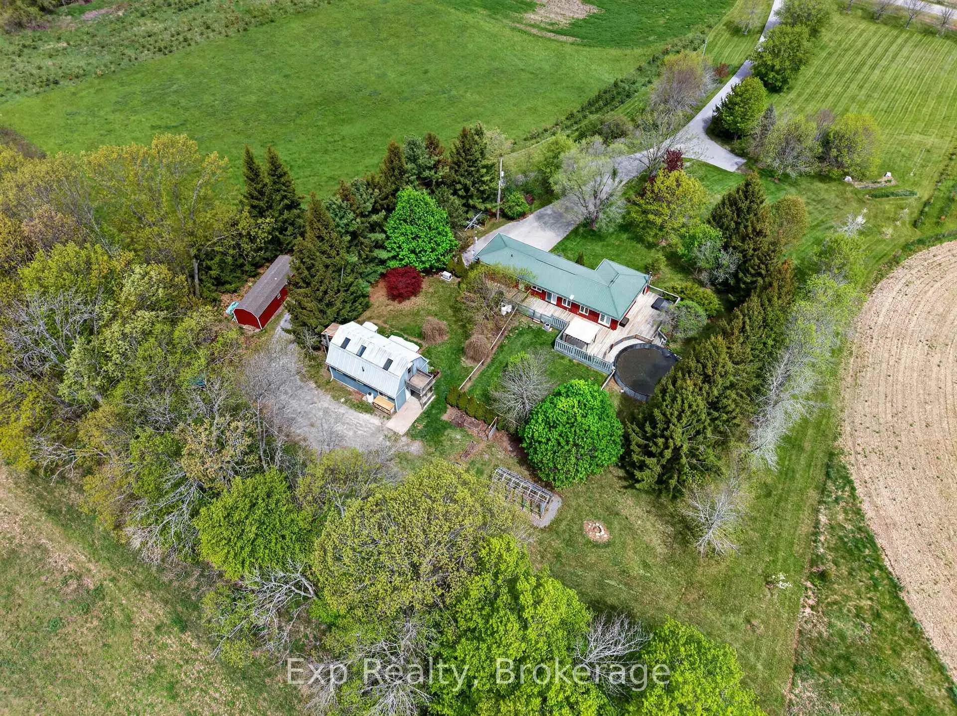 Photo 45 of 1207 Shannon Road, Prince Edward County, Hallowell Ward — HOMEH