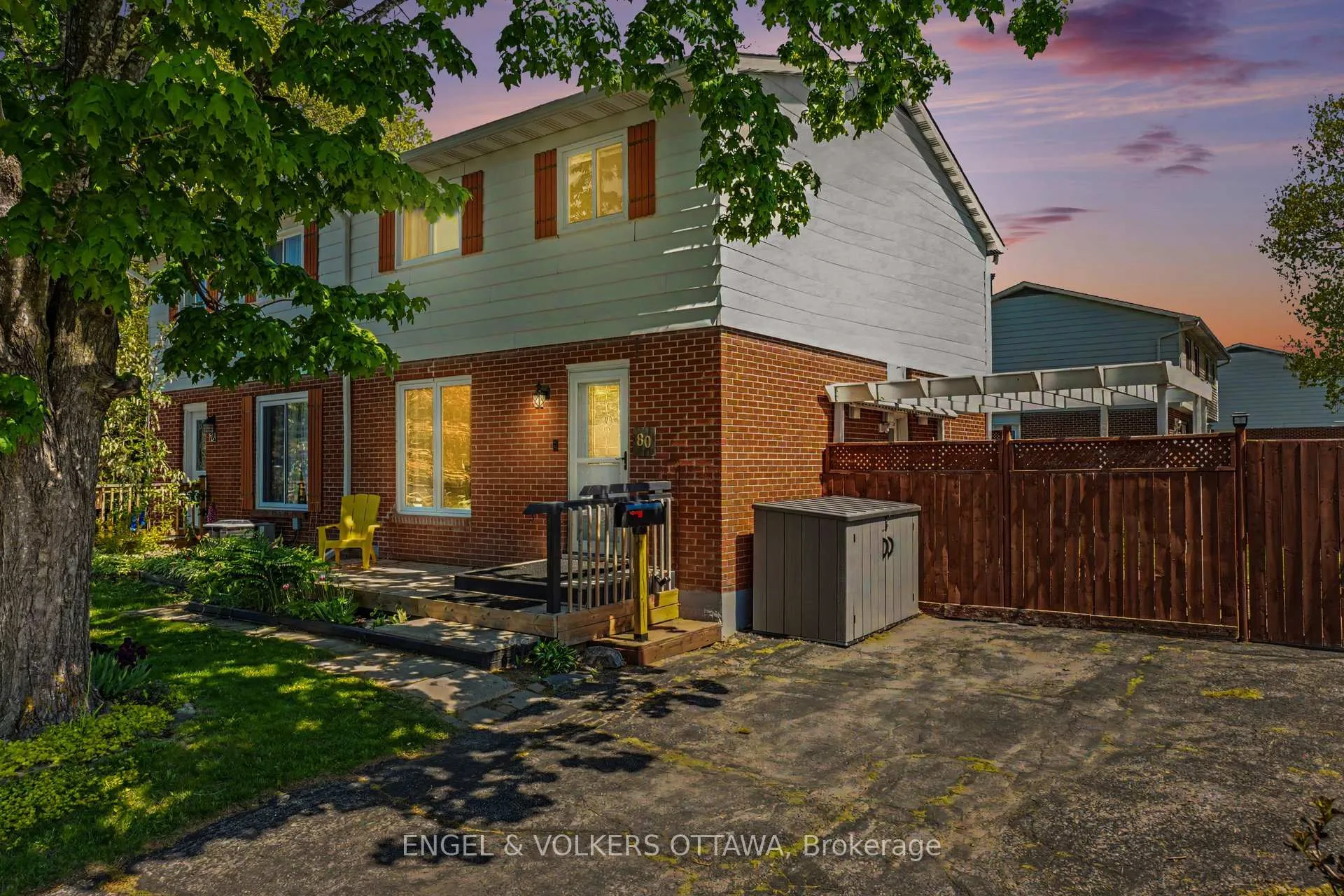 Photo 4 of 80 Morton Drive, Ottawa, Kanata - Glencairn/Hazeldean — HOMEH