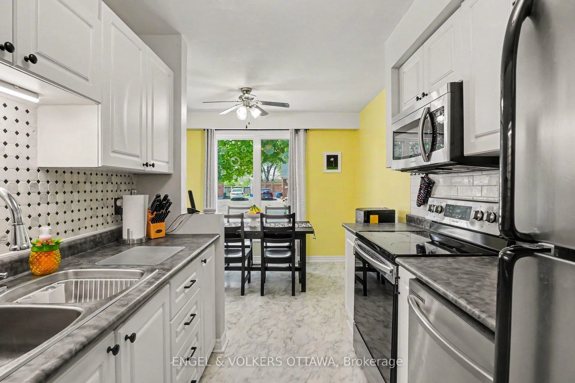 Photo 10 of 80 Morton Drive, Ottawa, Kanata - Glencairn/Hazeldean — HOMEH
