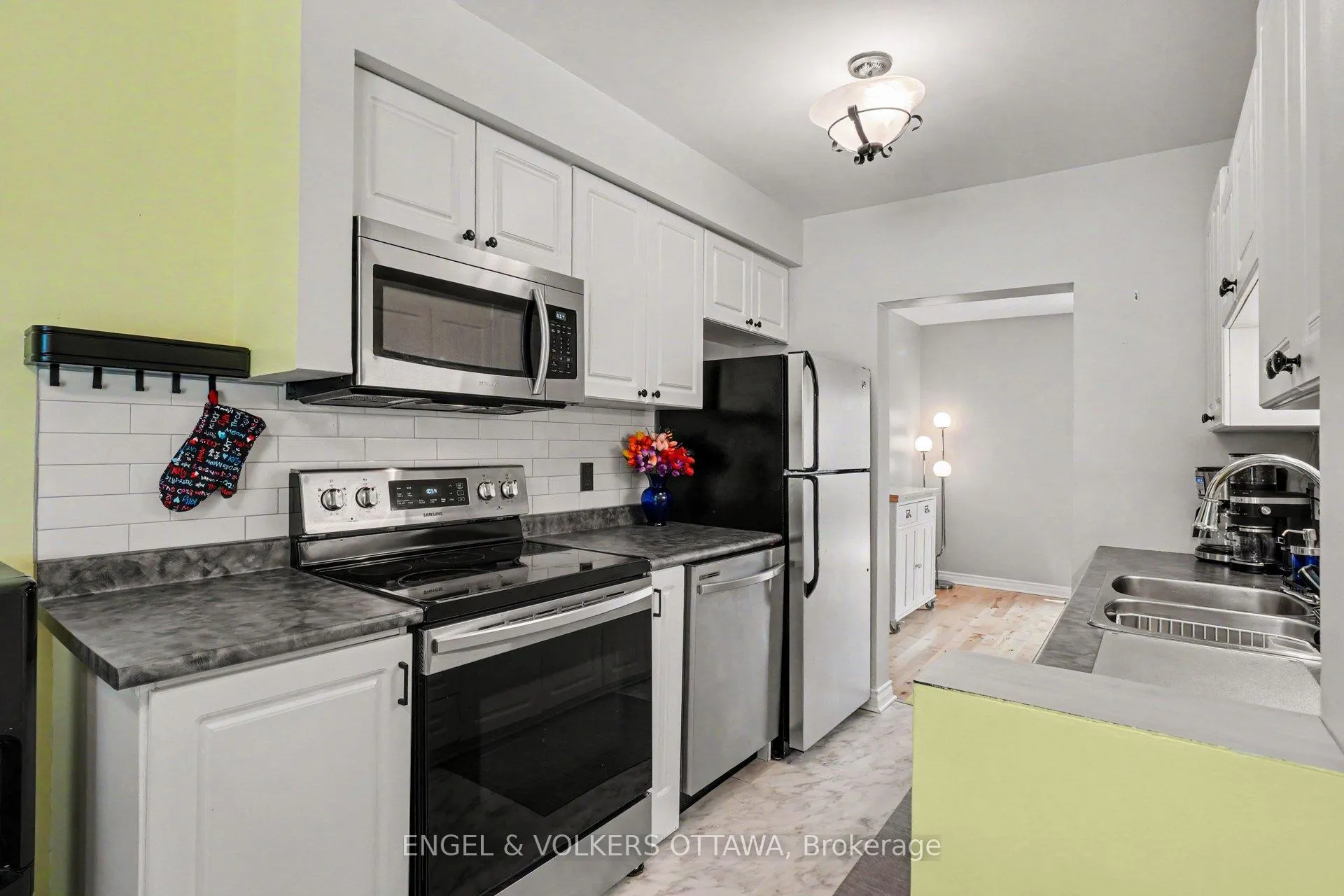 Photo 11 of 80 Morton Drive, Ottawa, Kanata - Glencairn/Hazeldean — HOMEH