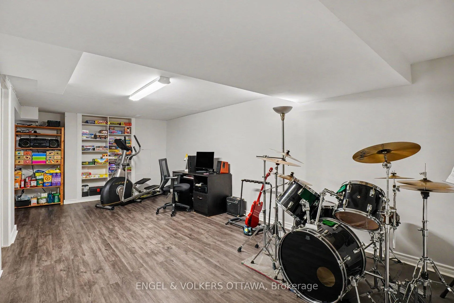 Photo 25 of 80 Morton Drive, Ottawa, Kanata - Glencairn/Hazeldean — HOMEH