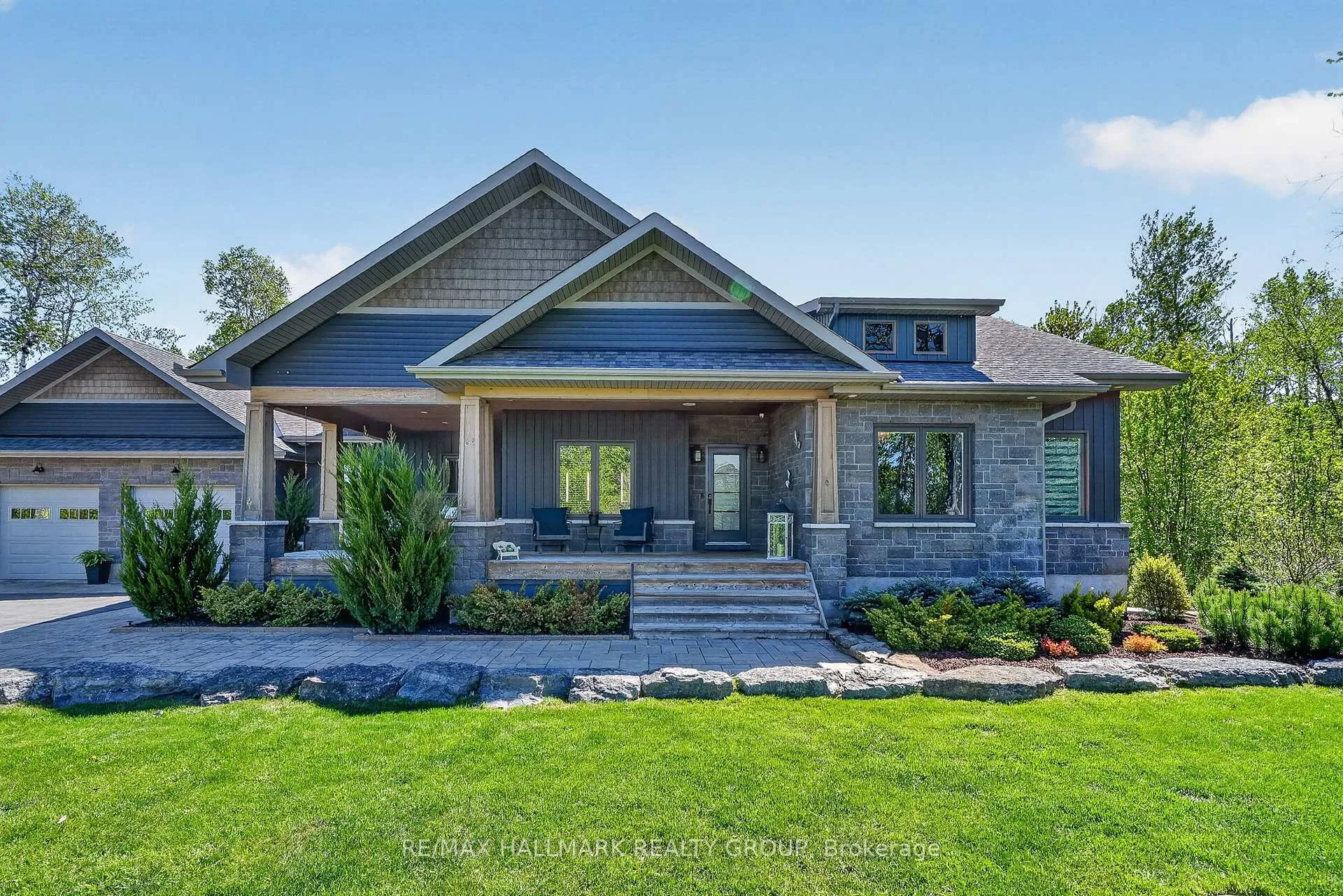 Photo 2 of 750 Jordan Street, Beckwith, Beckwith Twp — HOMEH