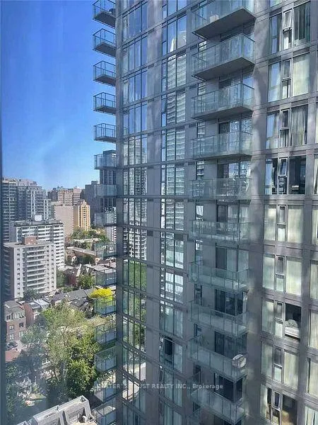 Photo 3 of Unit 2205, 28 Wellesley Street E, Toronto, Church-Yonge Corridor — HOMEH