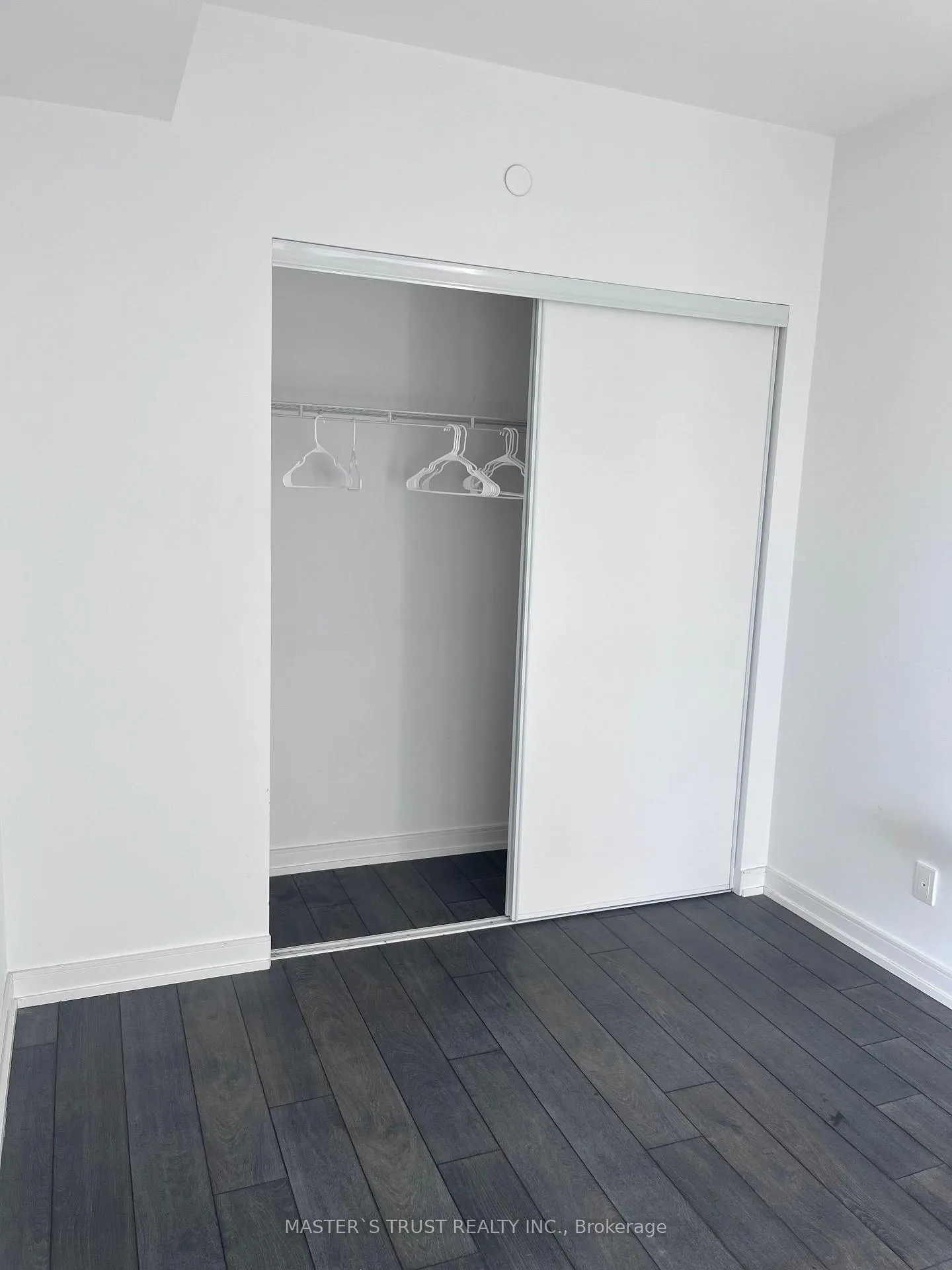 Photo 7 of Unit 2205, 28 Wellesley Street E, Toronto, Church-Yonge Corridor — HOMEH