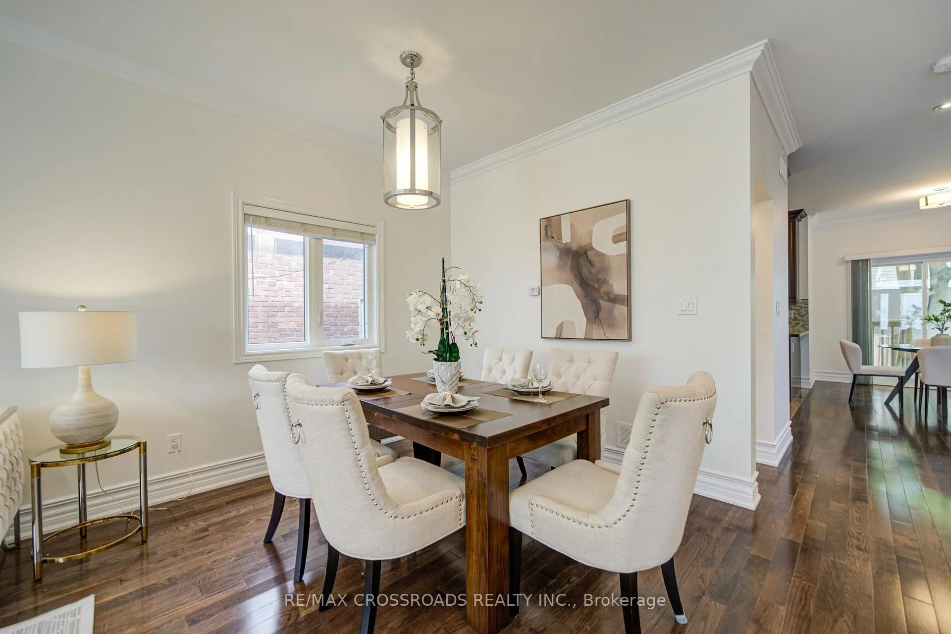 Photo 8 of 24 Lynn Road, Scarborough, Birchcliffe-Cliffside — HOMEH