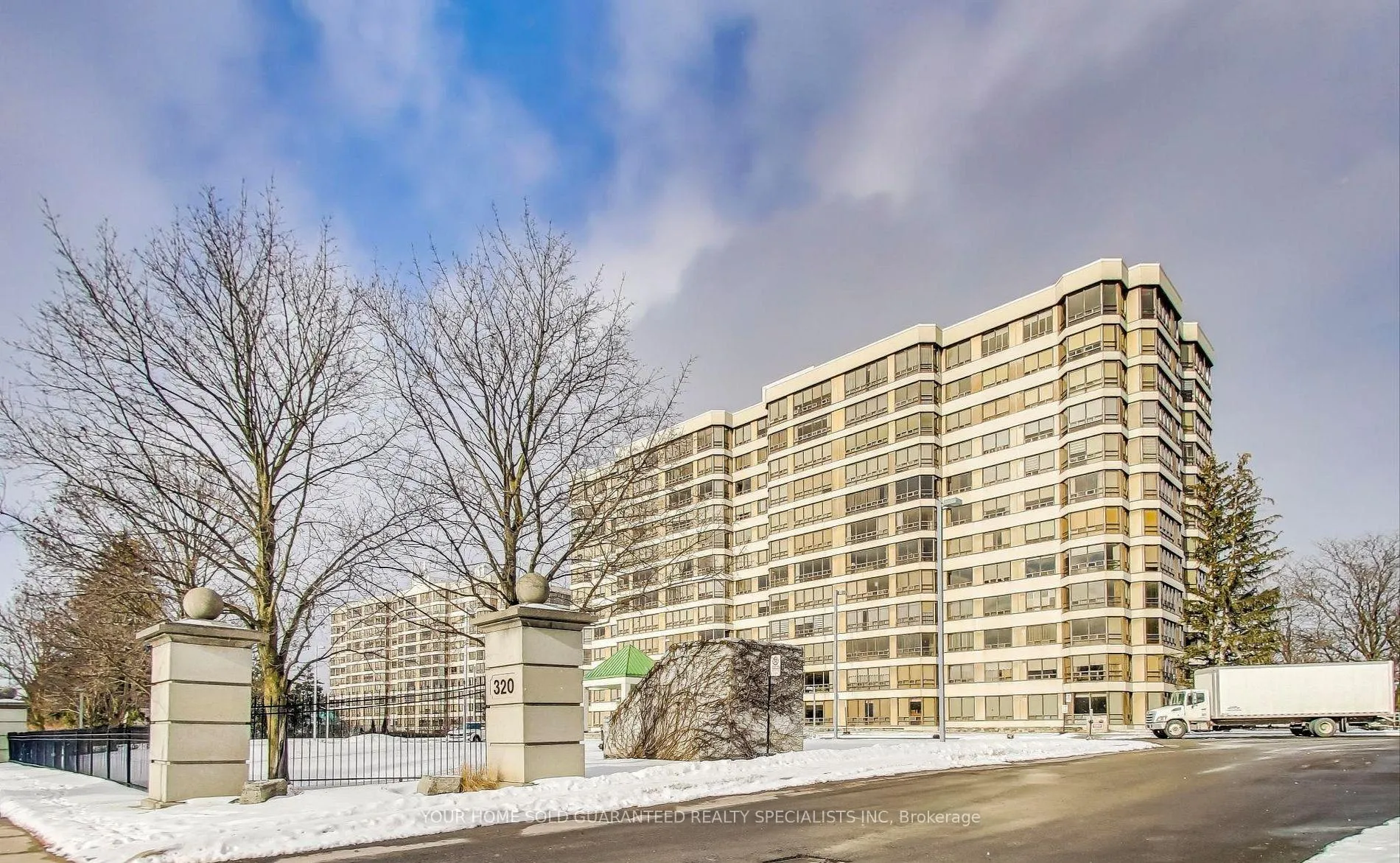Photo 1 of Unit 805, 320 Mill Street, Brampton, Brampton South — HOMEH