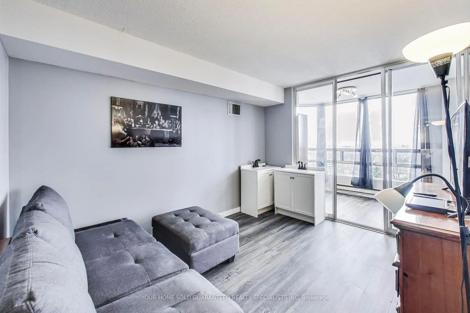 Photo 12 of Unit 805, 320 Mill Street, Brampton, Brampton South — HOMEH