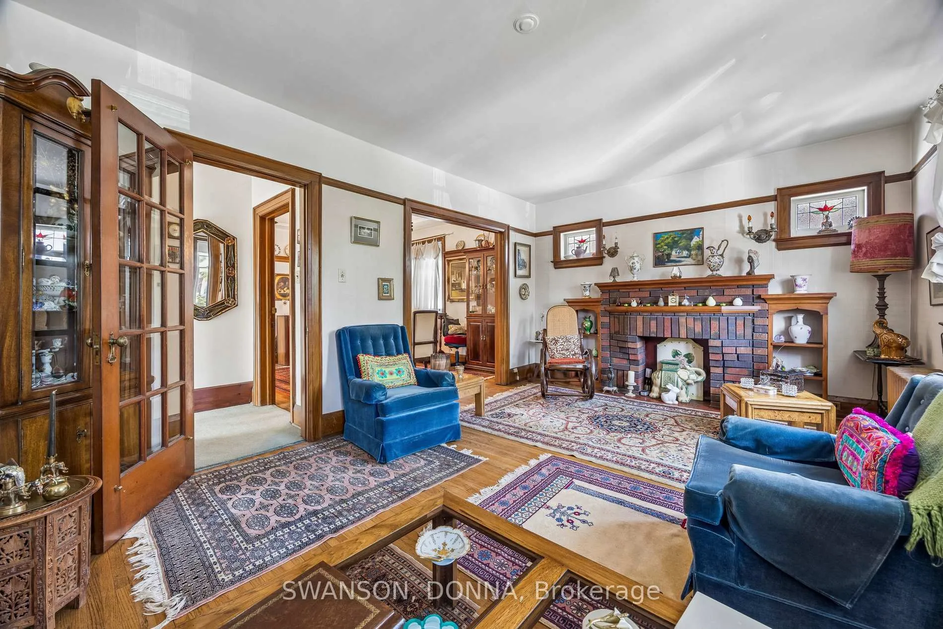 Photo 5 of 4 Preston Place, Toronto, Lawrence Park North — HOMEH