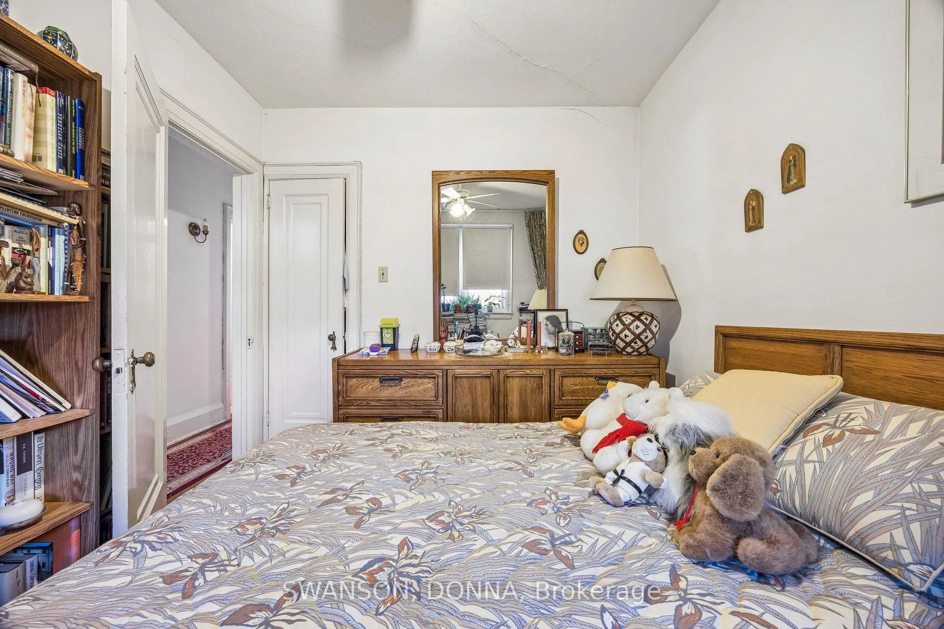 Photo 12 of 4 Preston Place, Toronto, Lawrence Park North — HOMEH