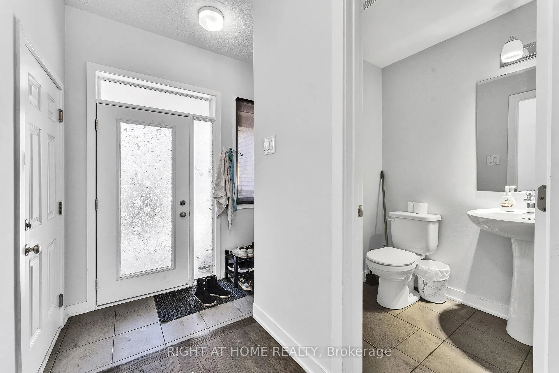 Photo 3 of 67 Kindred Row, Ottawa, Stittsville (North) — HOMEH