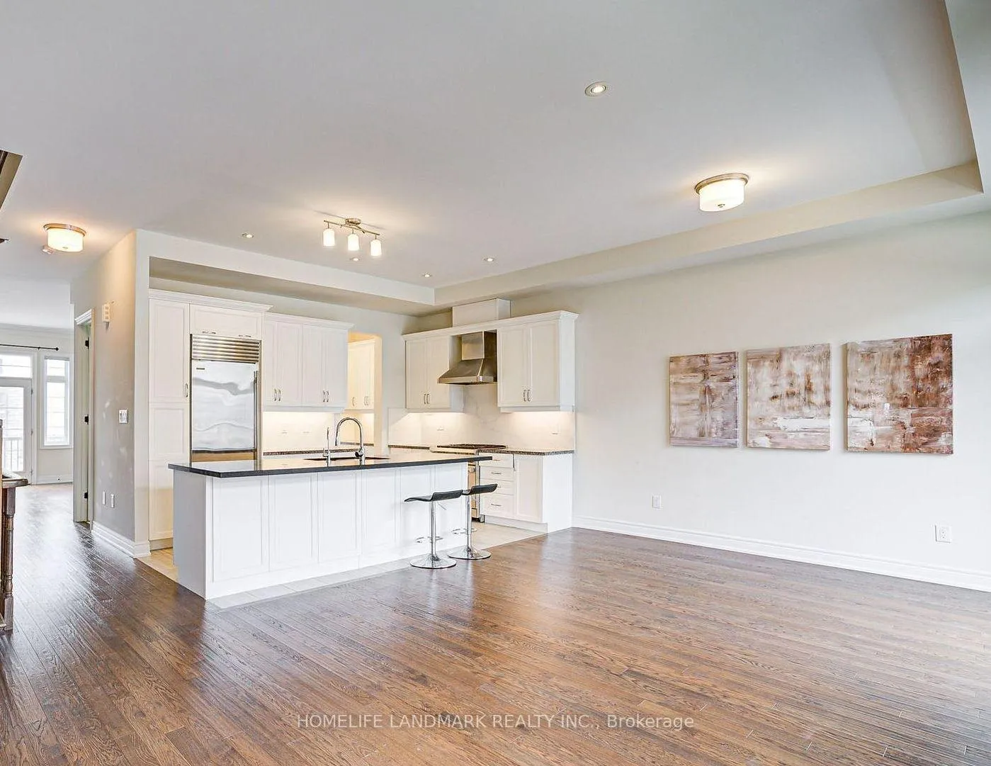 Photo 2 of 8 Creekvally Lane, Markham, Rural Markham — HOMEH