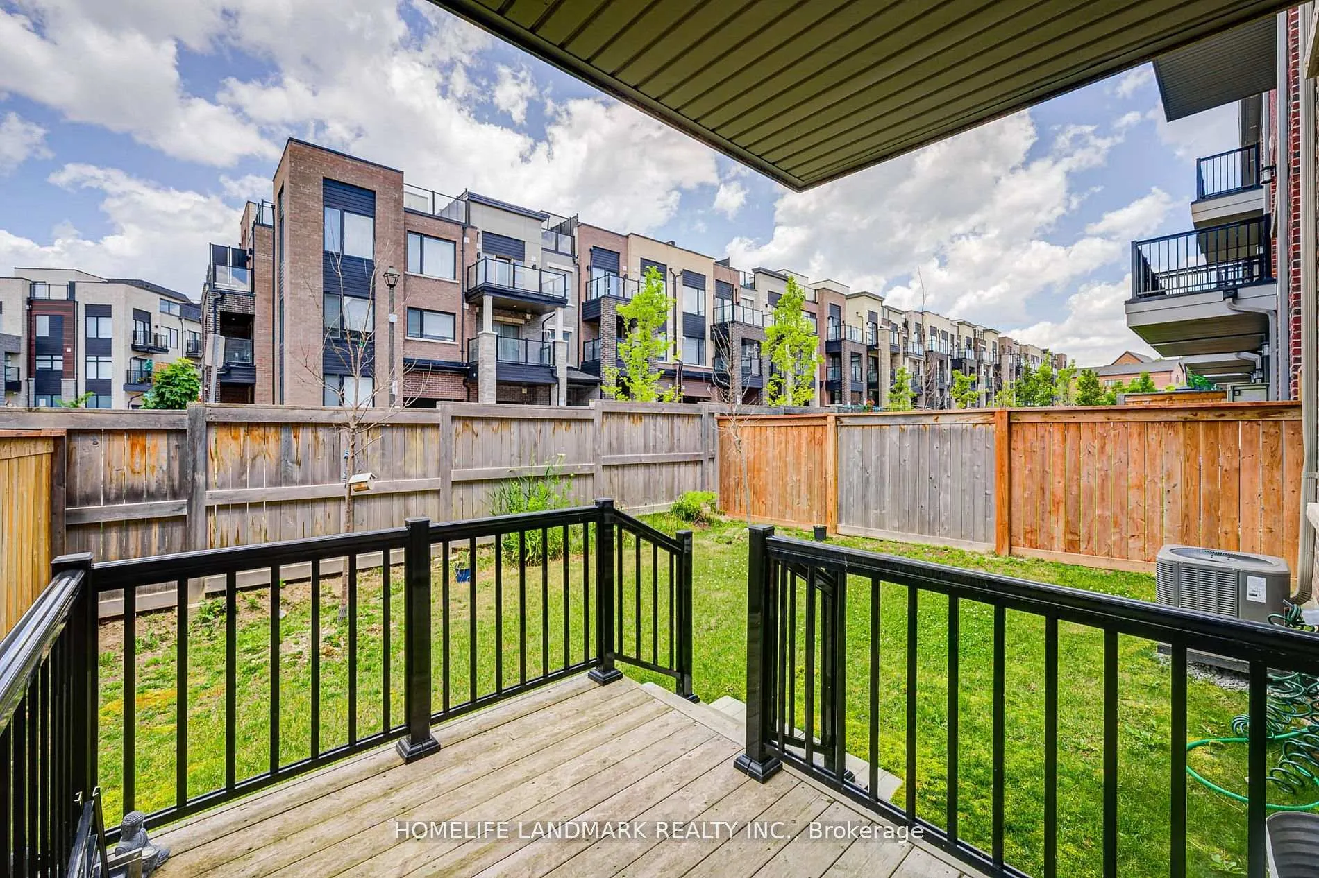 Photo 31 of 8 Creekvally Lane, Markham, Rural Markham — HOMEH