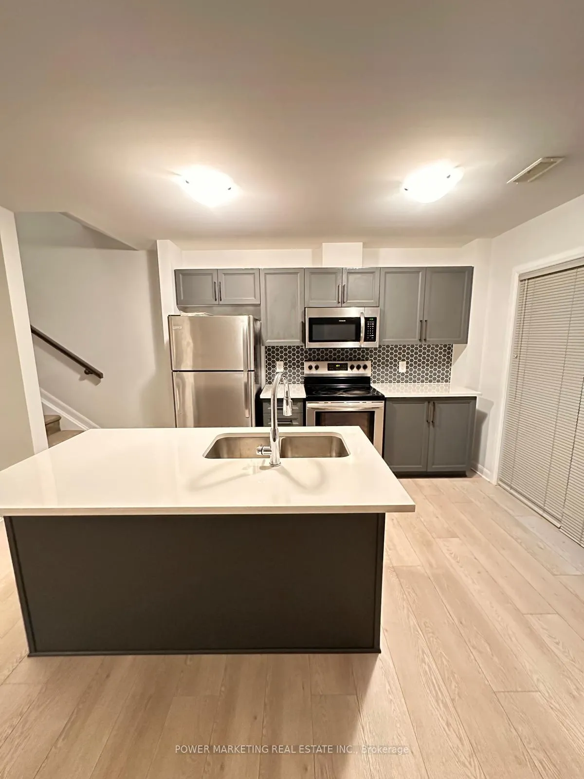 Photo 5 of Unit 24, 701 Amberwing Private, Ottawa, Avalon West — HOMEH