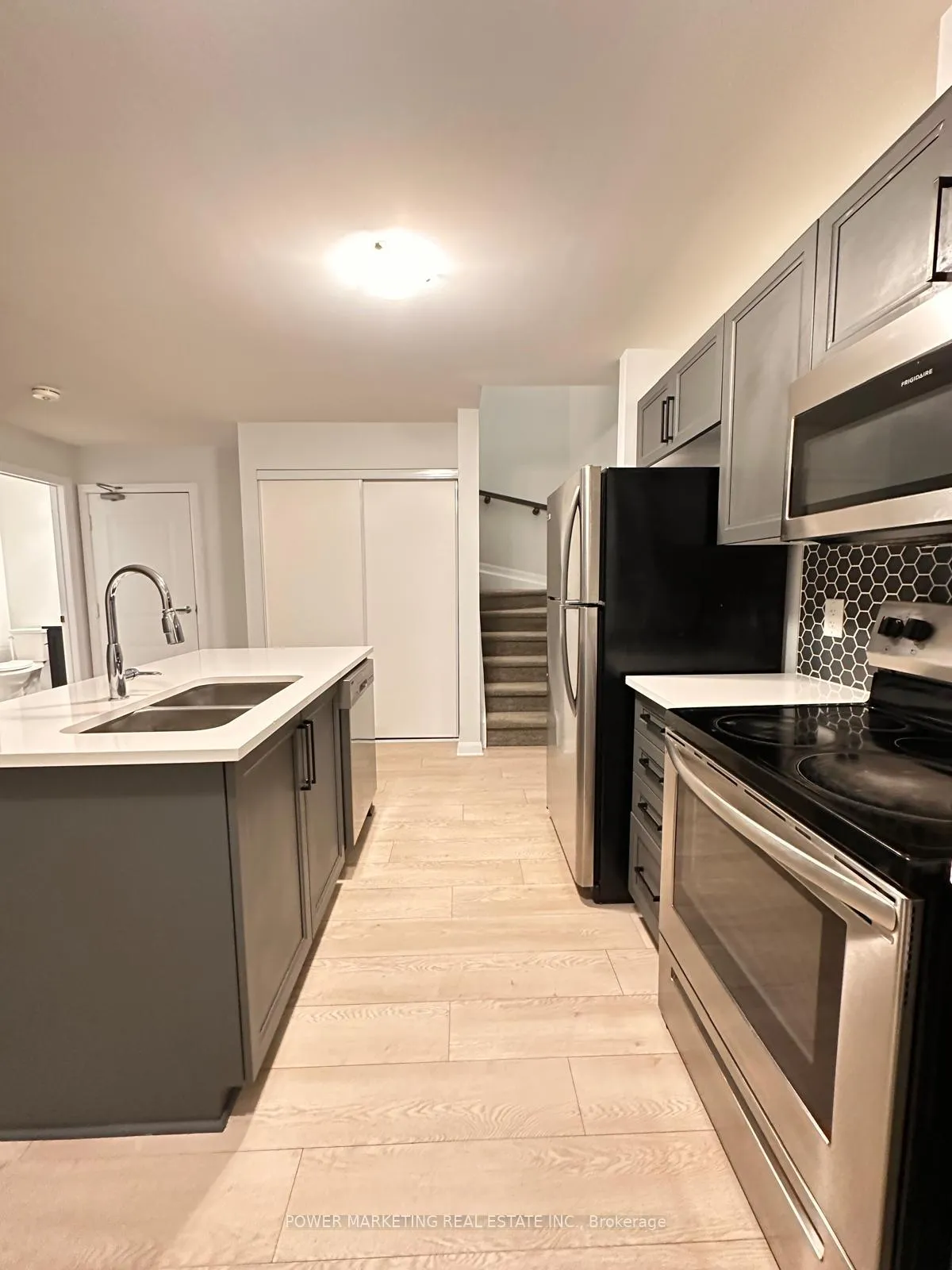 Photo 7 of Unit 24, 701 Amberwing Private, Ottawa, Avalon West — HOMEH