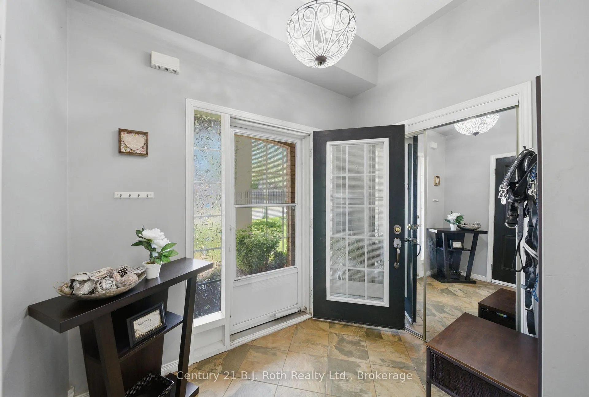 Photo 2 of Unit 5, 478 Regent Street, Orillia — HOMEH