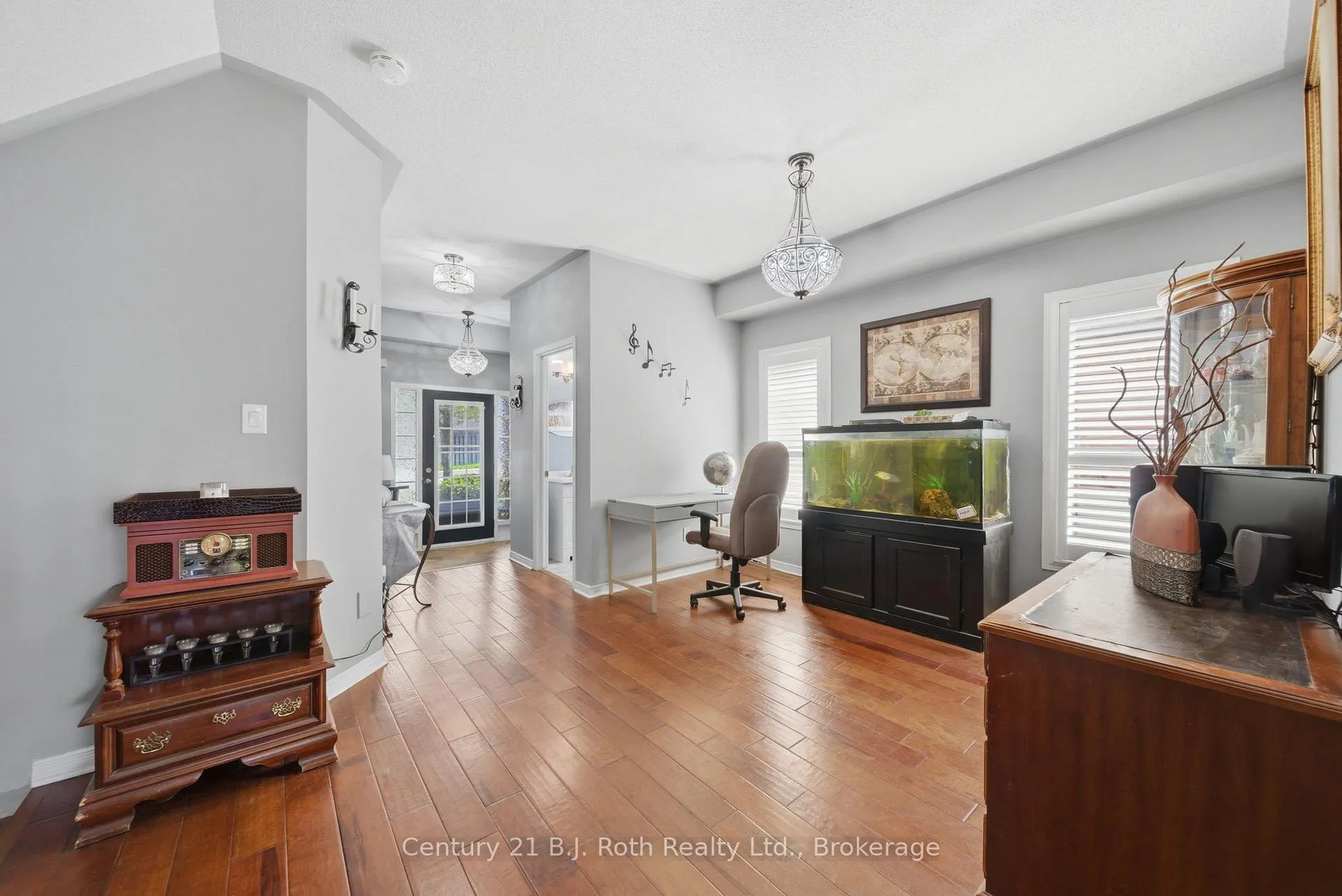 Photo 6 of Unit 5, 478 Regent Street, Orillia — HOMEH