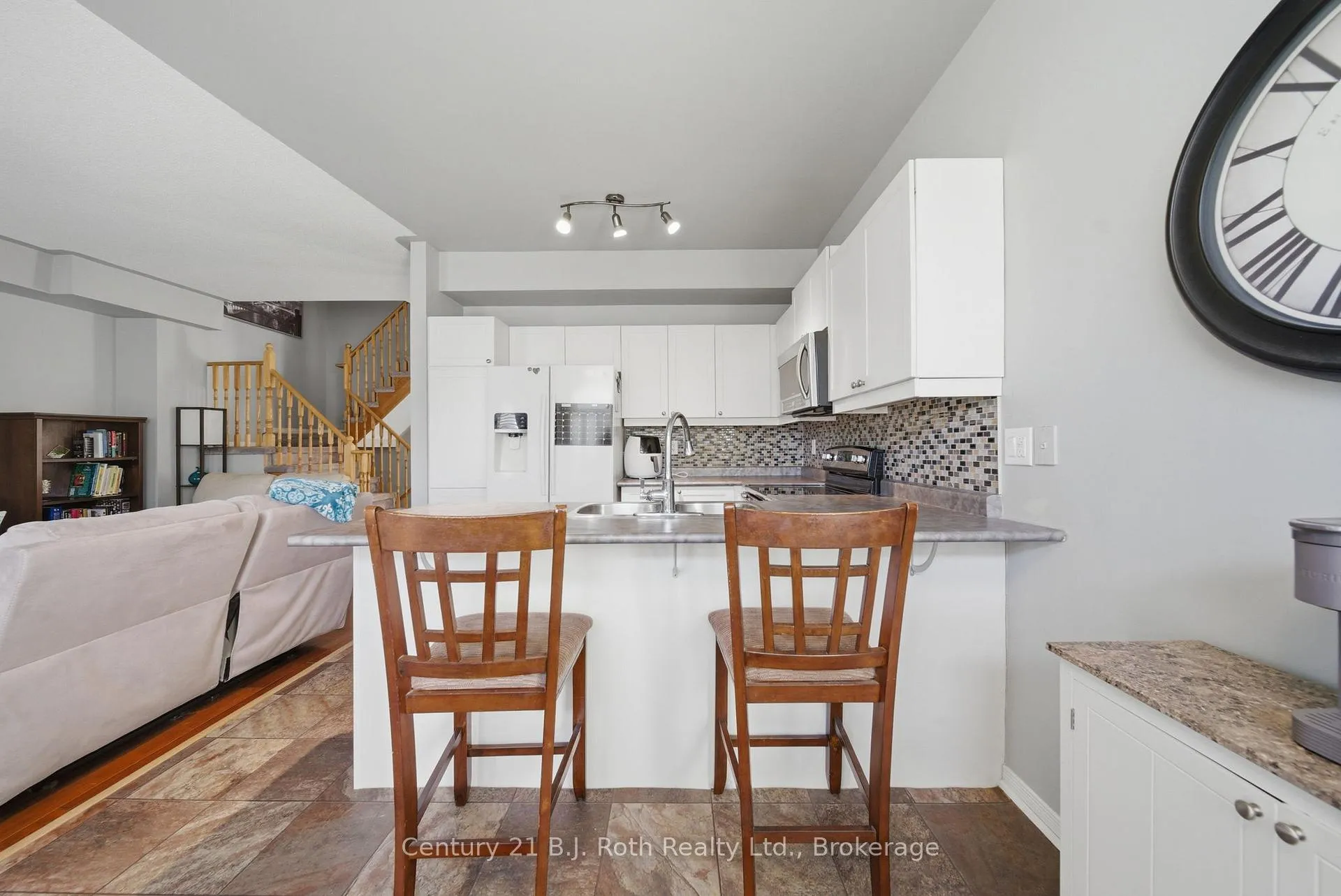 Photo 11 of Unit 5, 478 Regent Street, Orillia — HOMEH