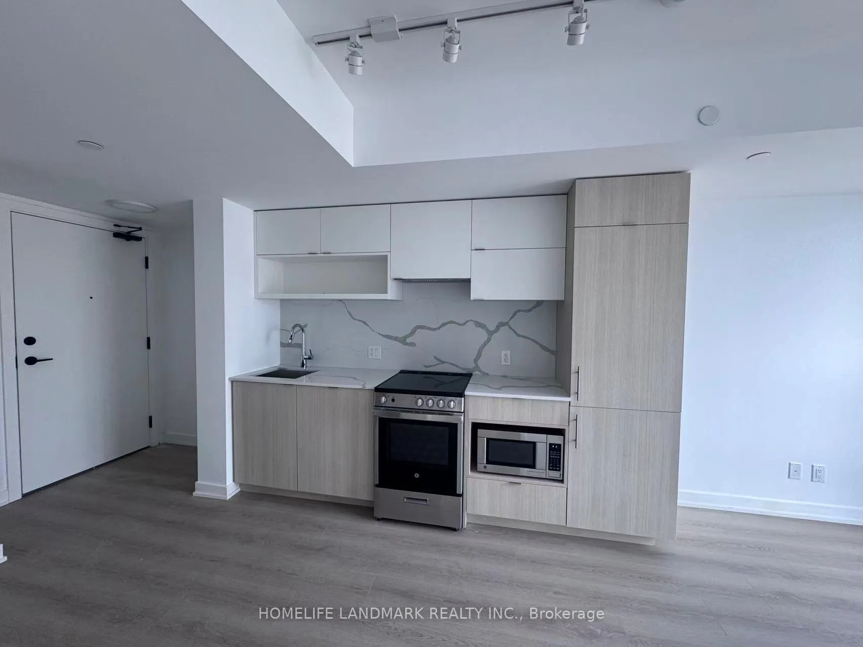 Photo 2 of Unit 2002, 100 Queen Street, Toronto, Church-Yonge Corridor — HOMEH