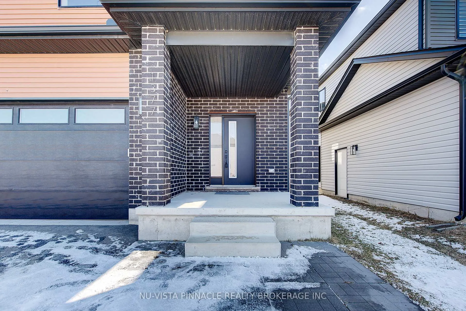 Photo 4 of 1377 Twilite Boulevard, London, North S — HOMEH