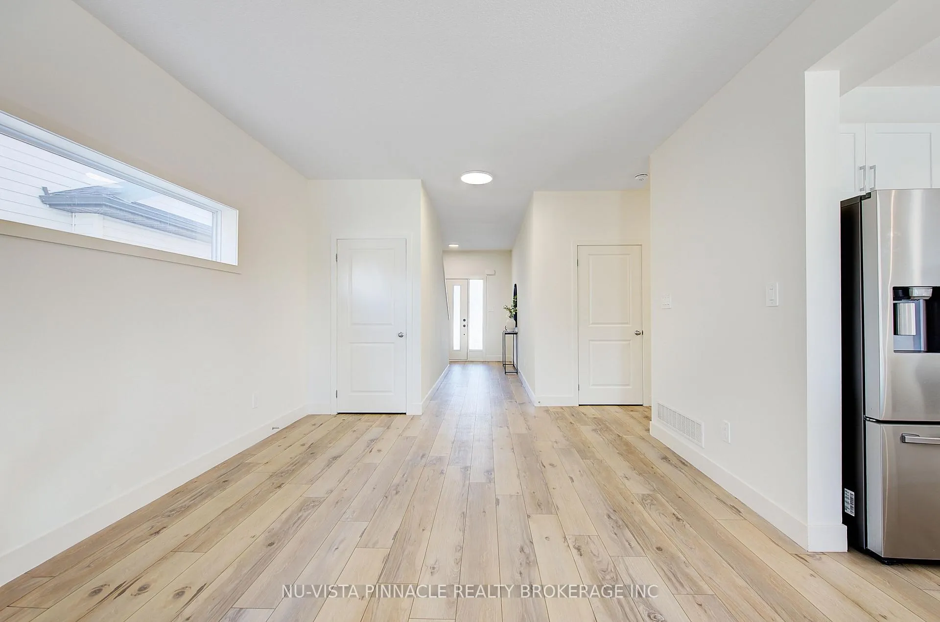 Photo 6 of 1377 Twilite Boulevard, London, North S — HOMEH